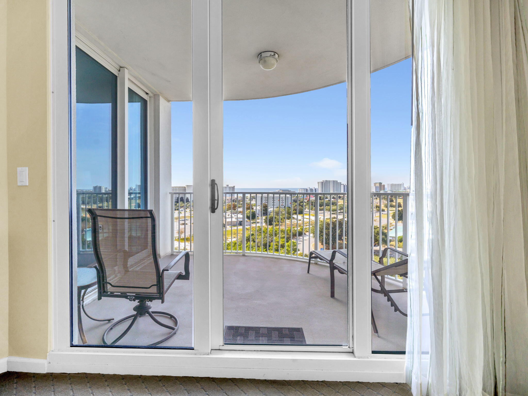 THE PALMS OF DESTIN - Residential