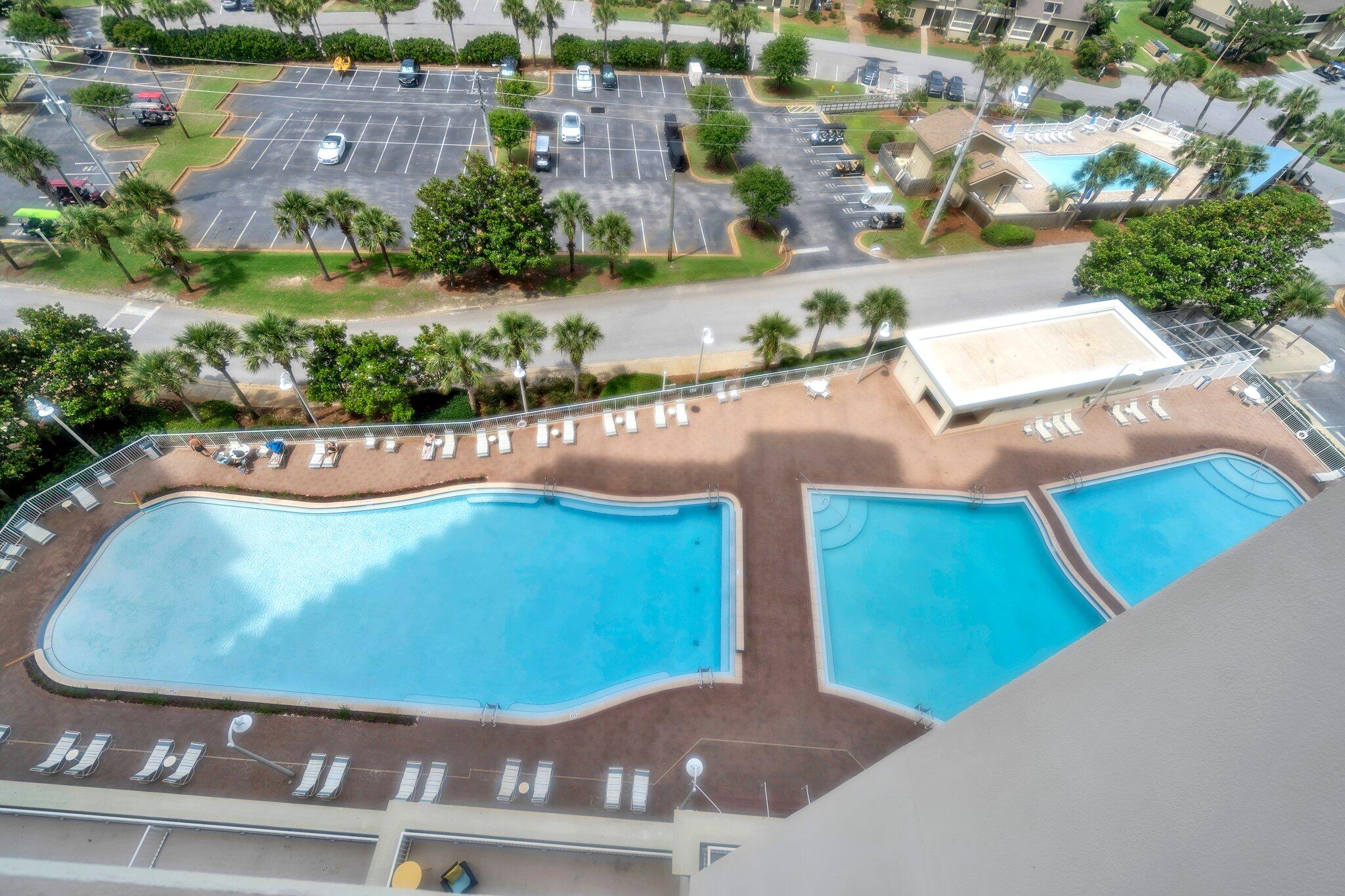 ARIEL DUNES II - Residential