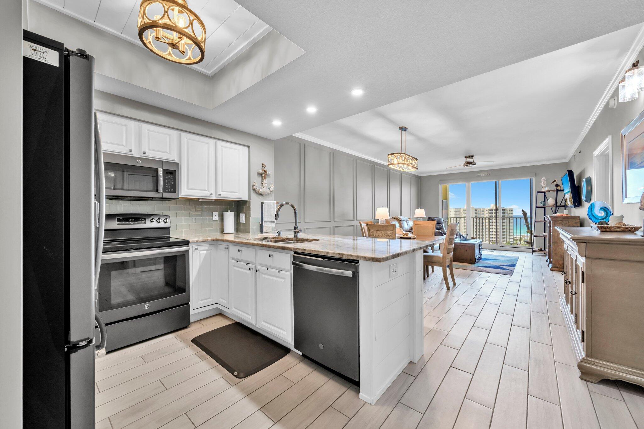 ARIEL DUNES II - Residential