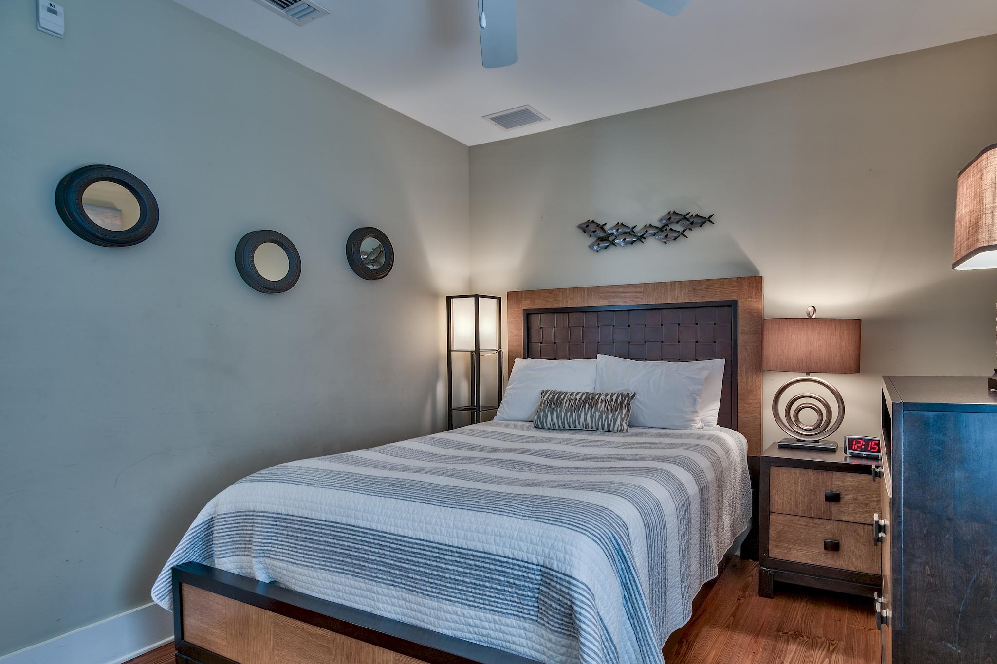 ROSEMARY BEACH, THE FLATS - Residential