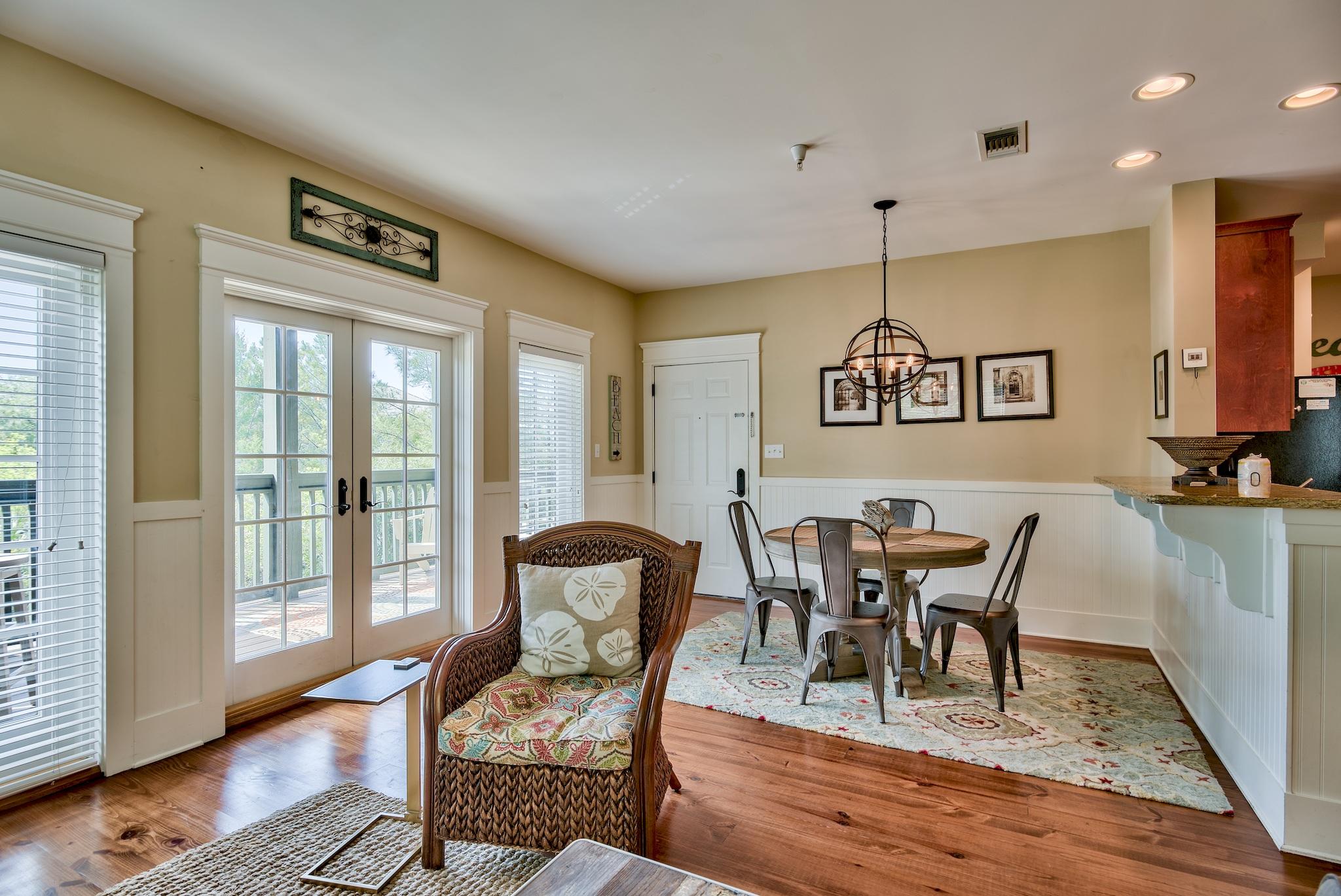 ROSEMARY BEACH, THE FLATS - Residential