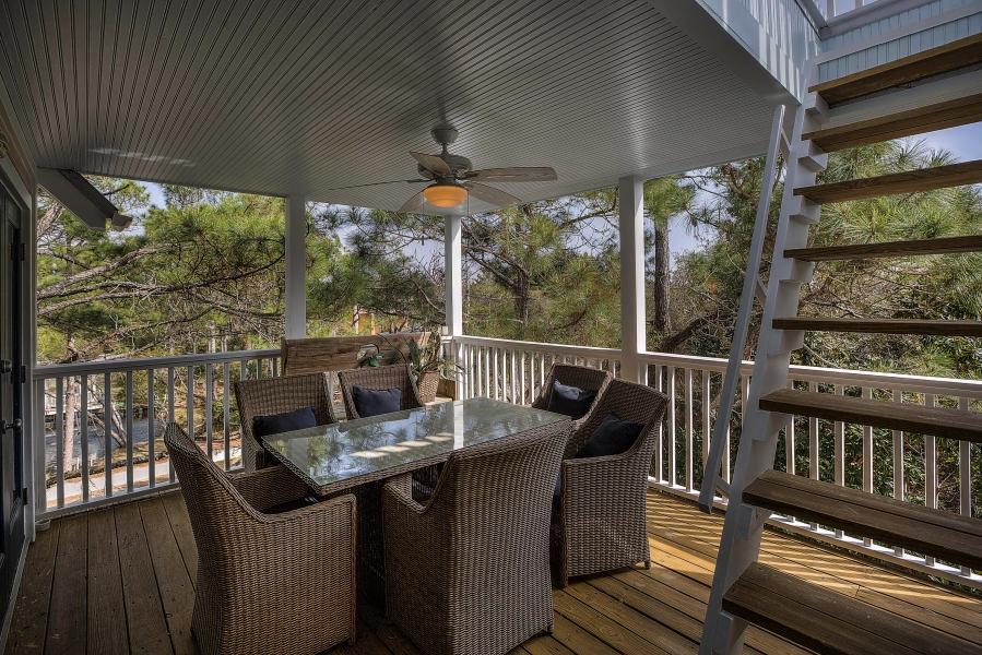 CALYPSO POINTE - Residential