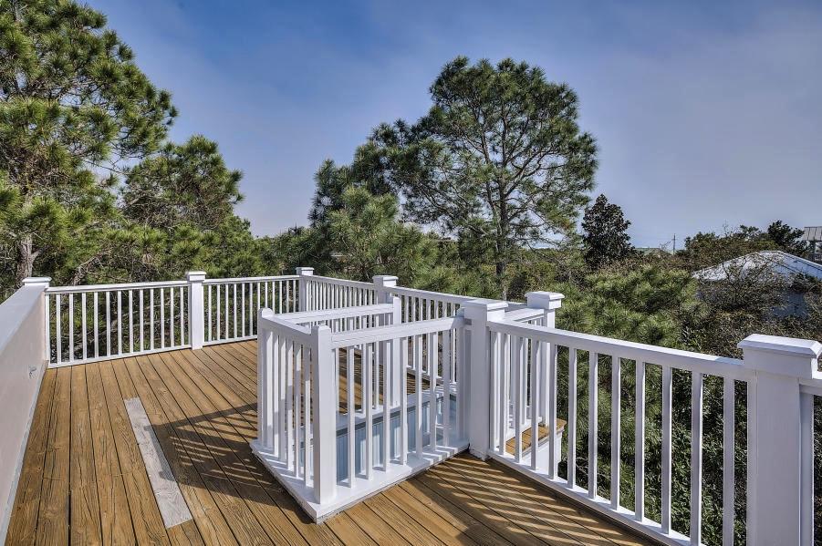 CALYPSO POINTE - Residential