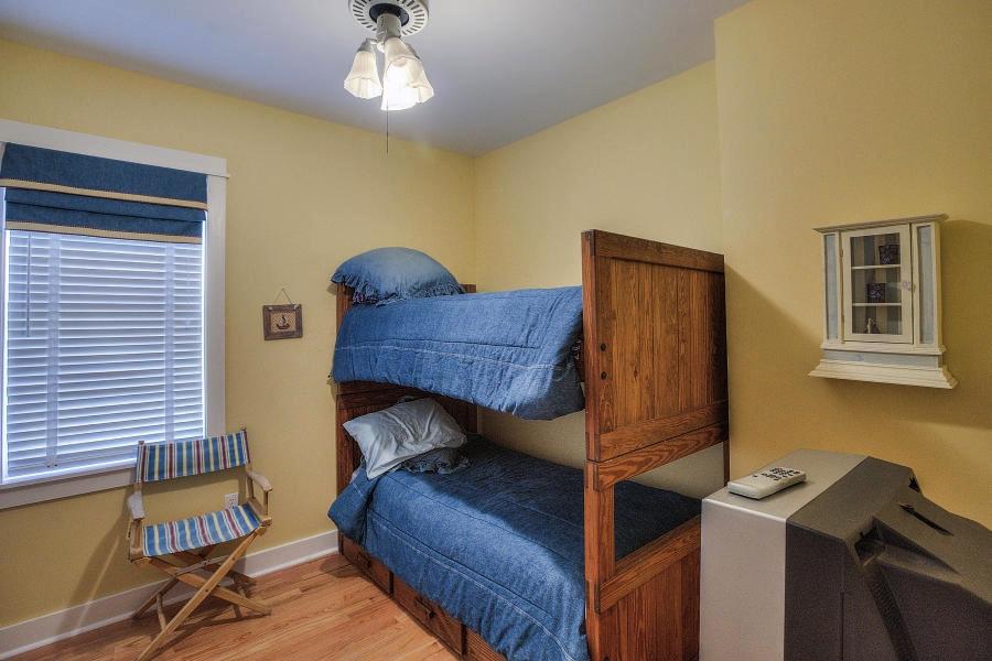 CALYPSO POINTE - Residential