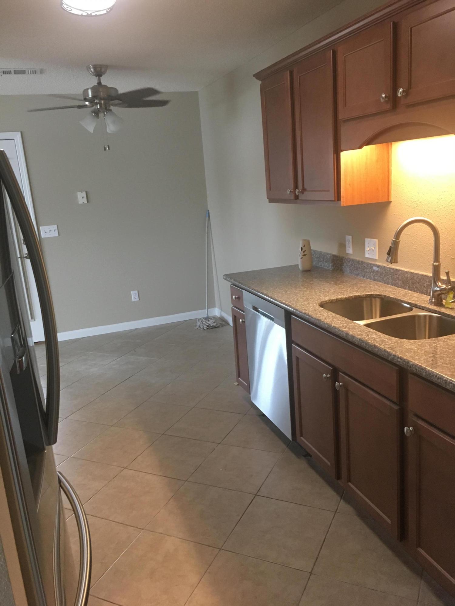 HARLAN SQUARE S/D - Residential