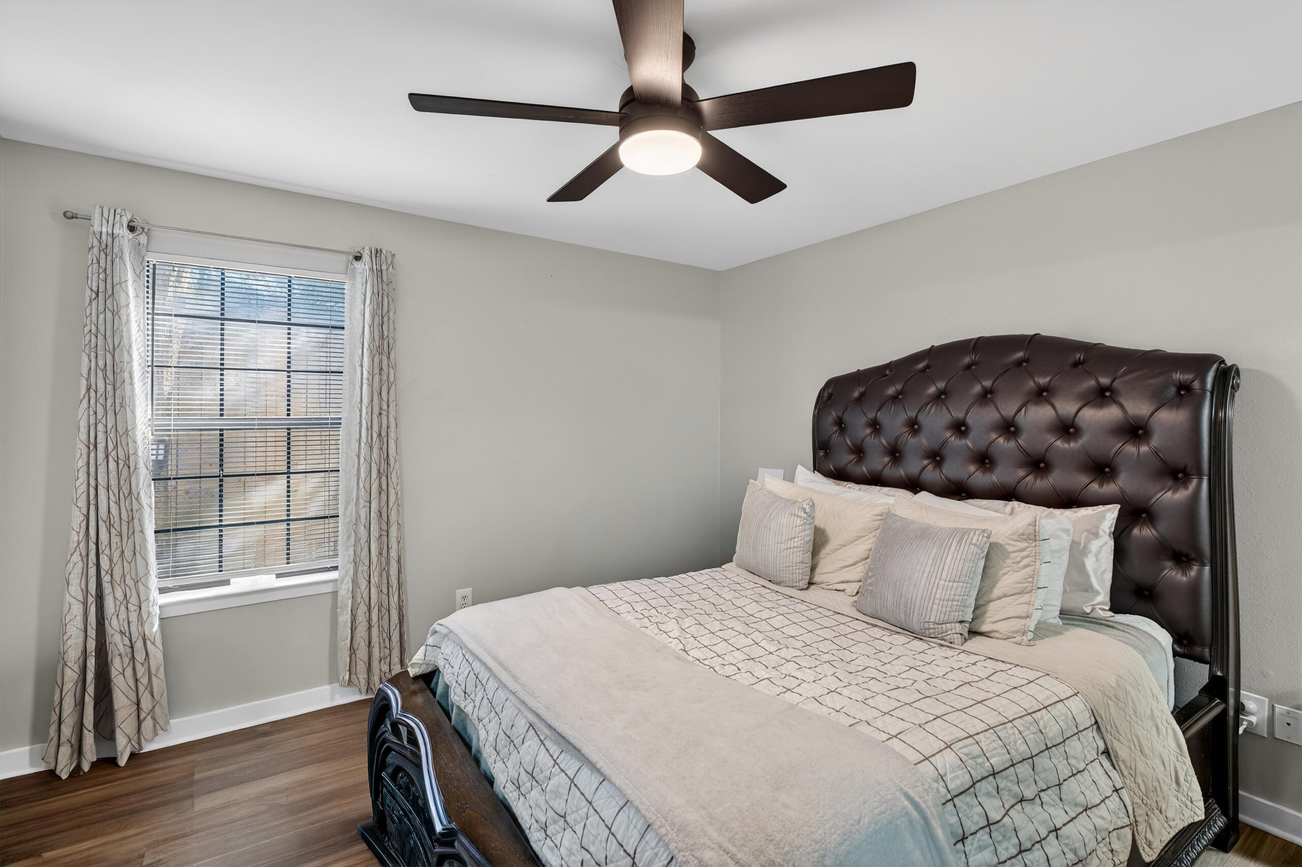 LINCOLN BAYOU PATIO HOMES - Residential