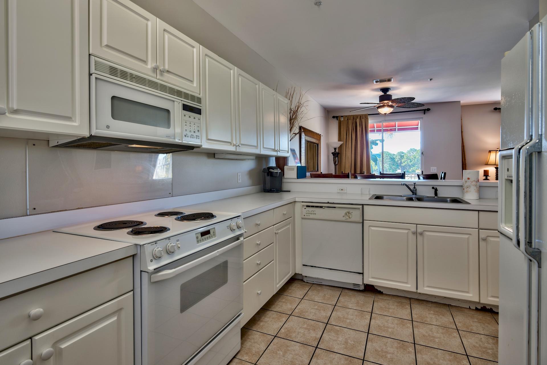 TURNBERRY VILLAS CONDO - Residential