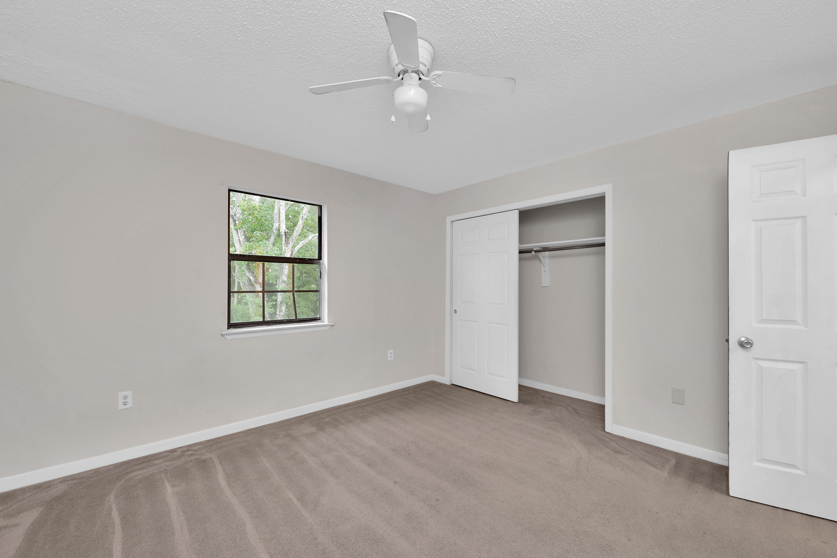 PINE MEADOWS 4TH ADDN - Residential