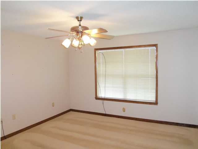 NORTHVIEW ESTATES - Residential Lease