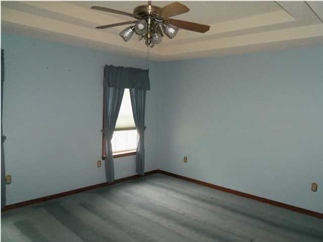 NORTHVIEW ESTATES - Residential Lease