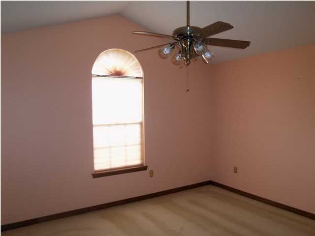 NORTHVIEW ESTATES - Residential Lease