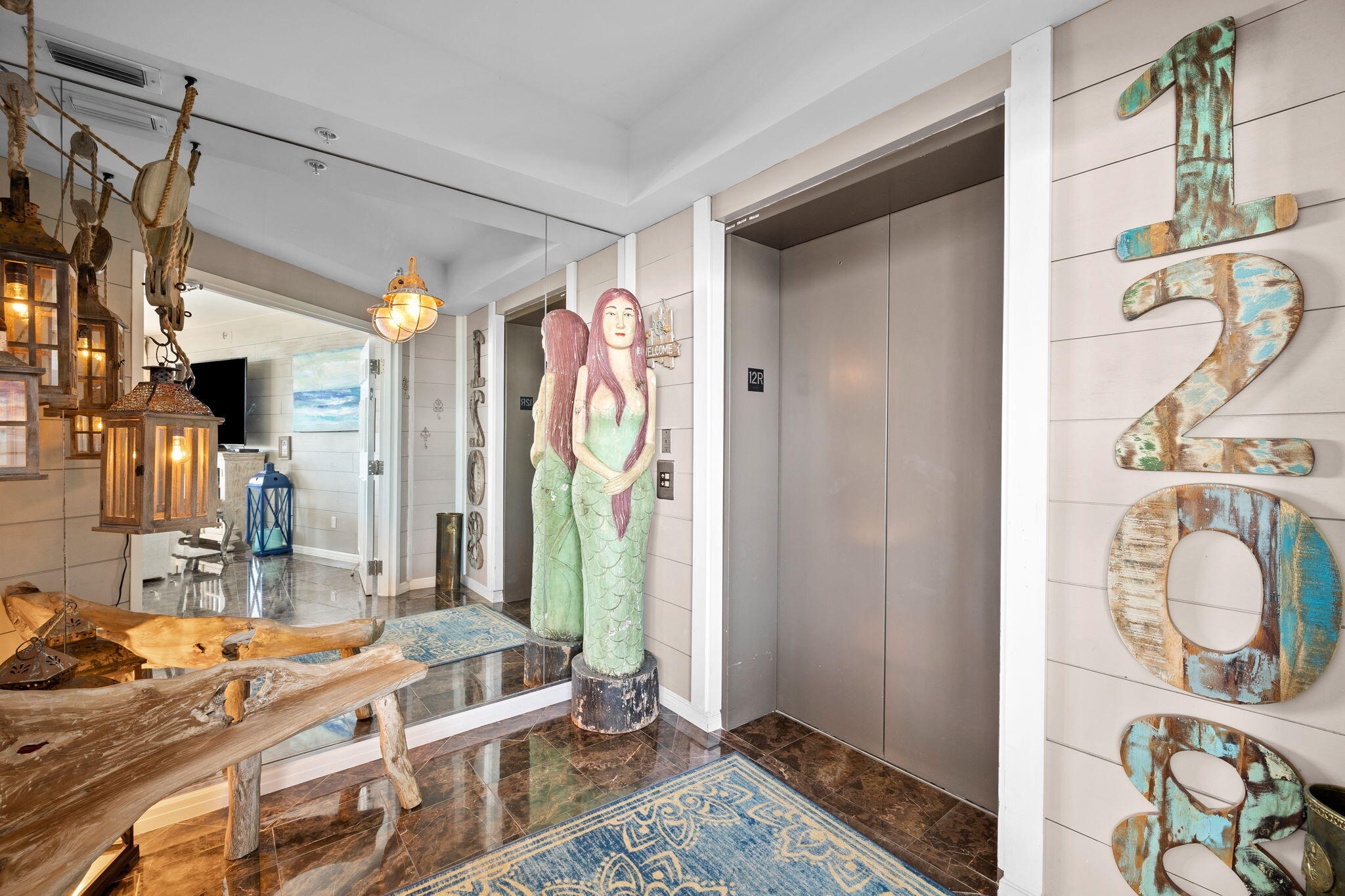 ST. MAARTEN AT SILVER SHELLS - Residential