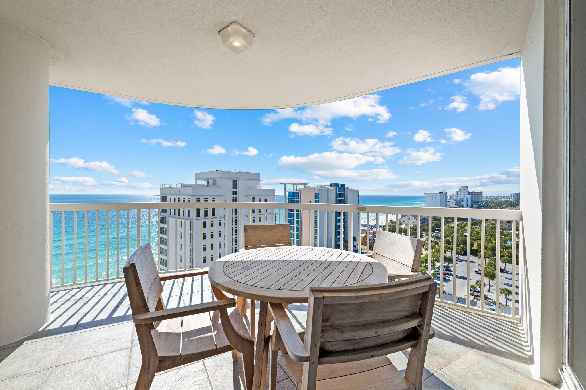 ST. MAARTEN AT SILVER SHELLS - Residential