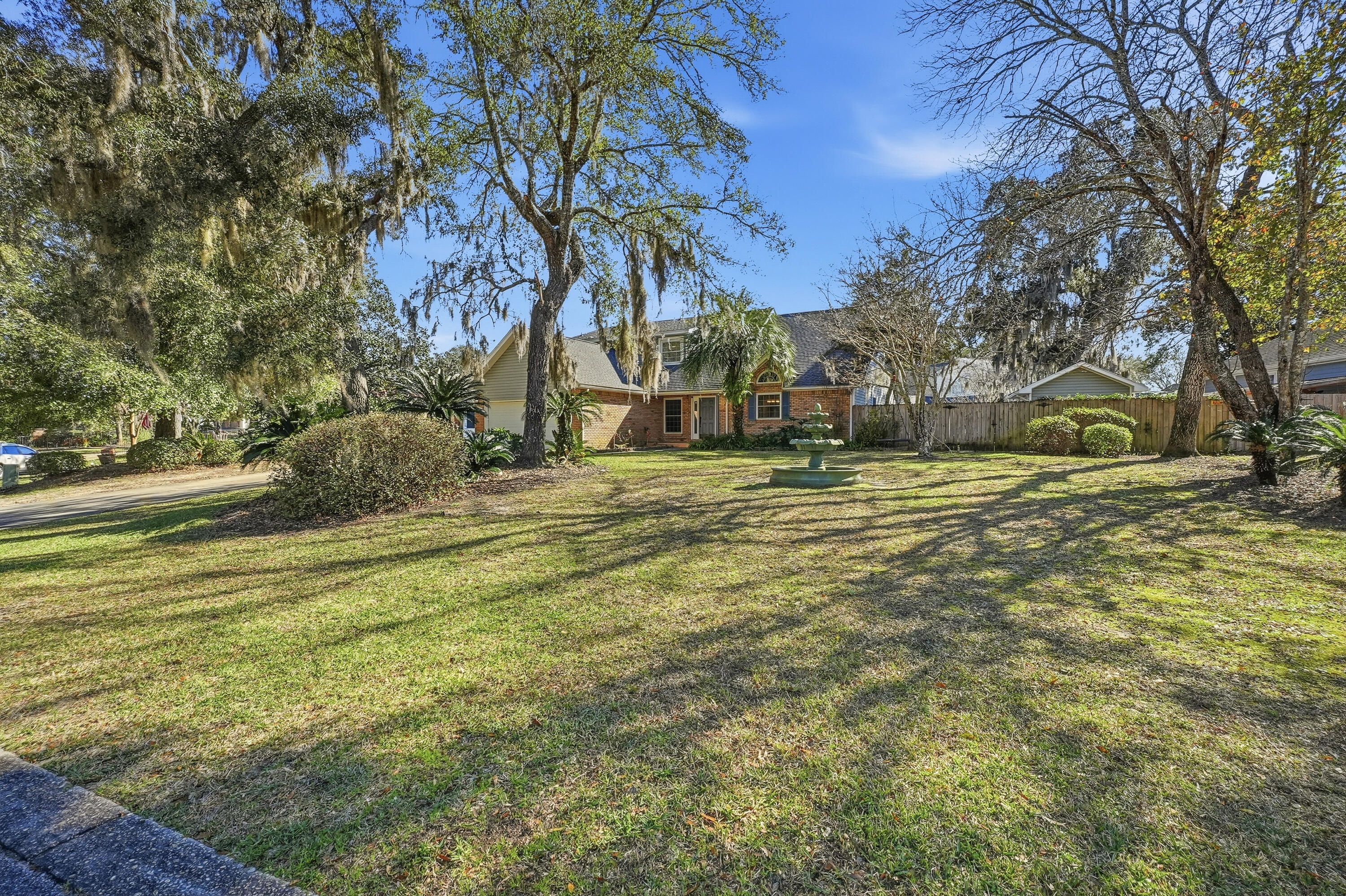 INDIAN SHORES PH 1 - Residential