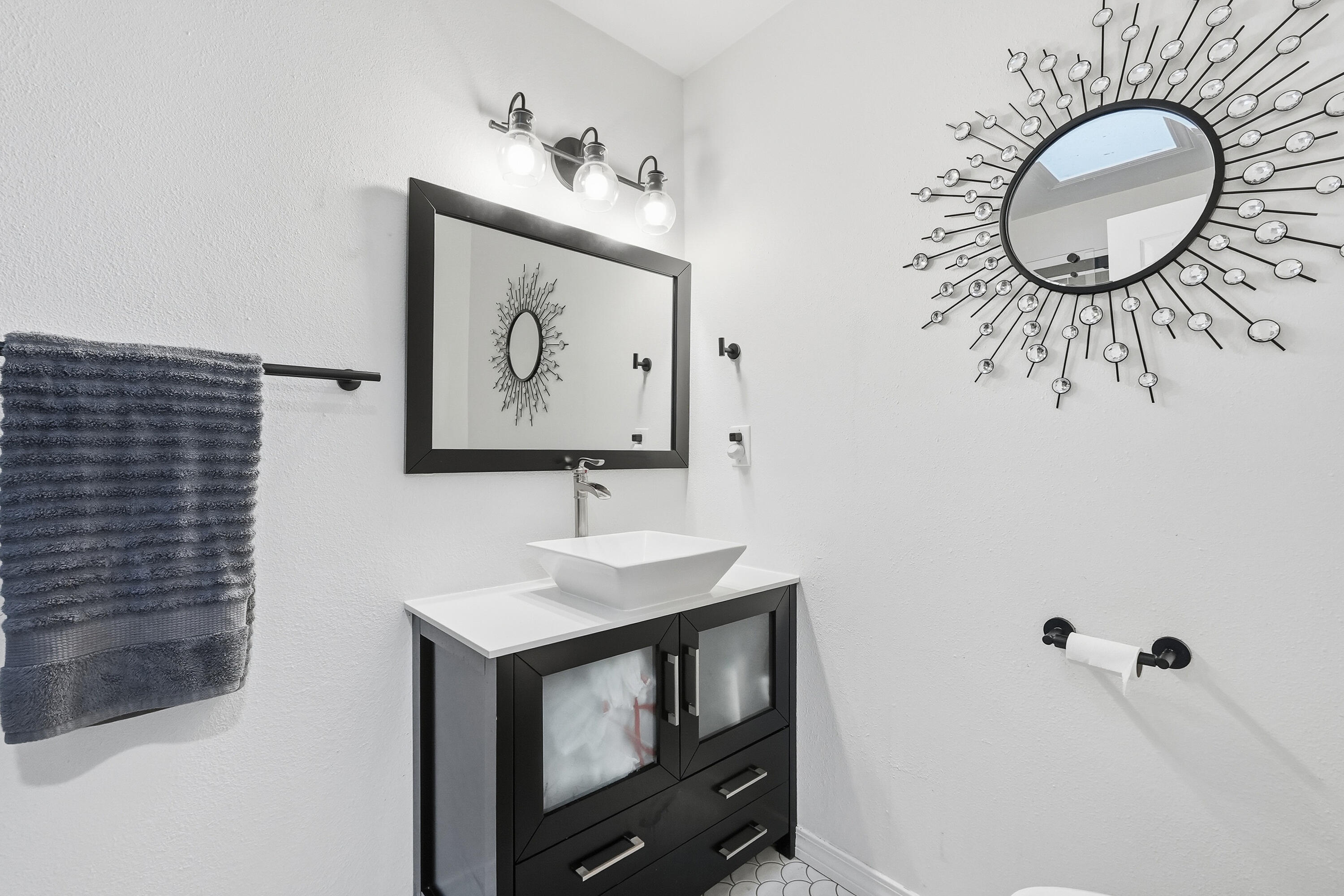 INDIAN SHORES PH 1 - Residential