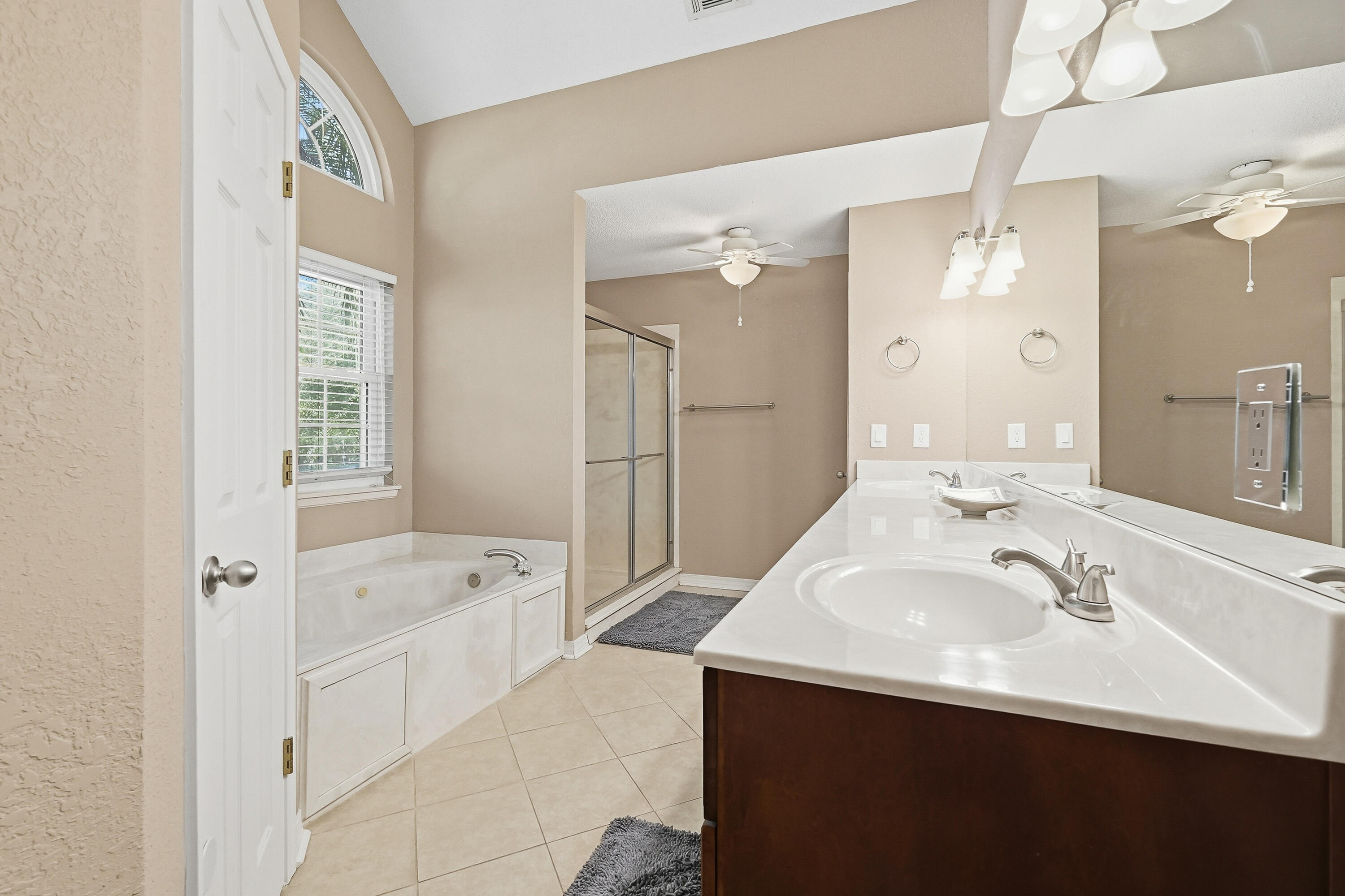 INDIAN SHORES PH 1 - Residential