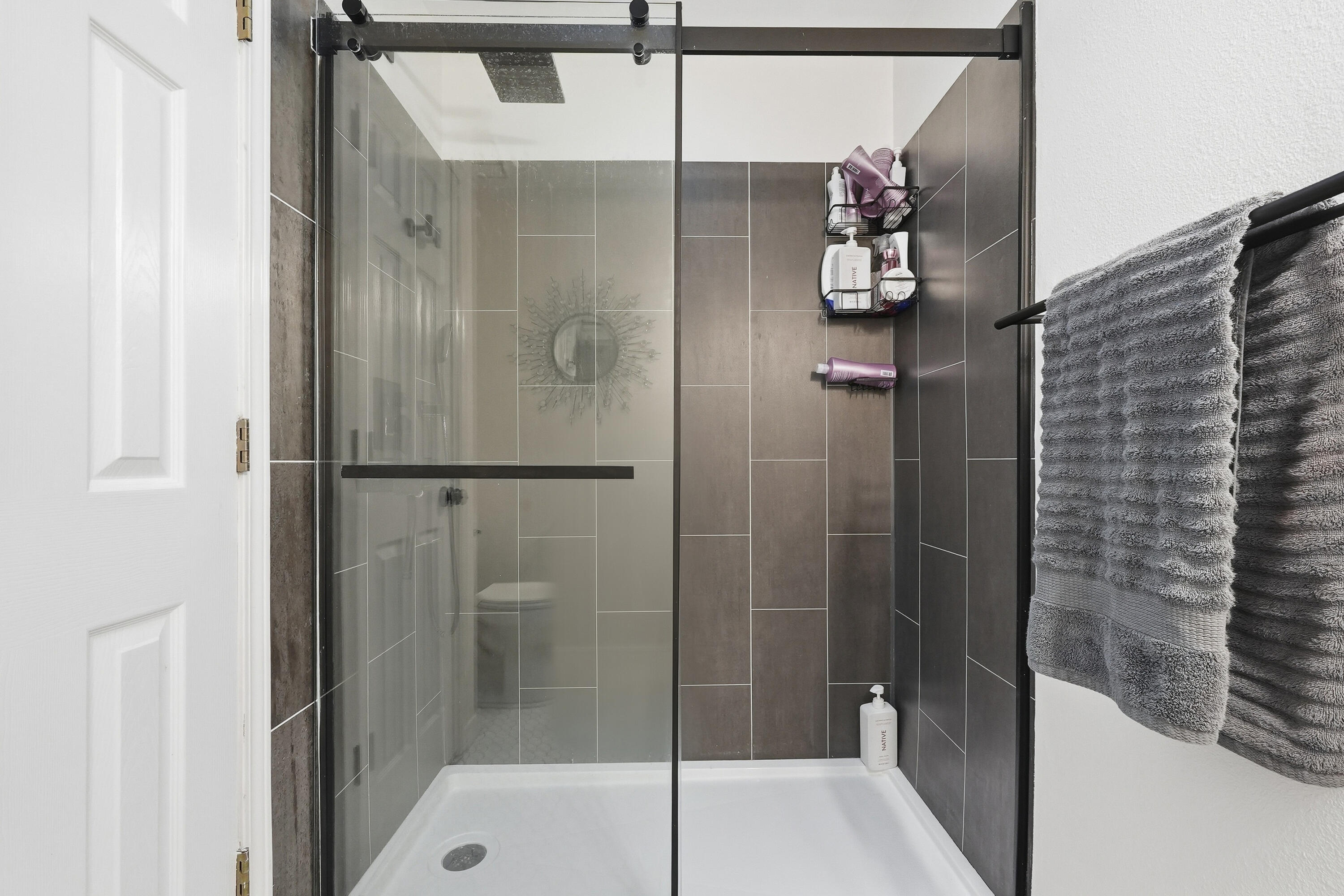 INDIAN SHORES PH 1 - Residential