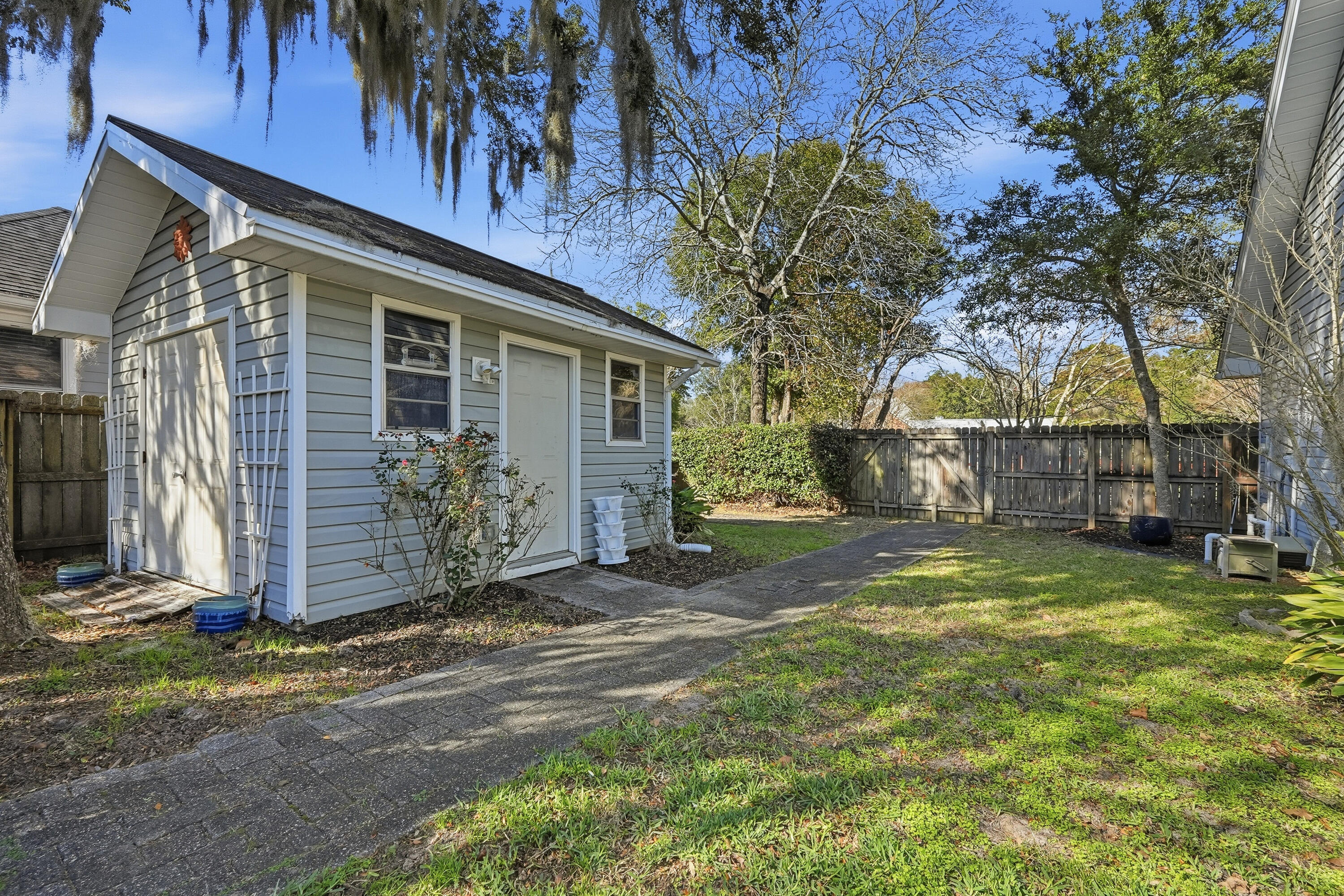 INDIAN SHORES PH 1 - Residential