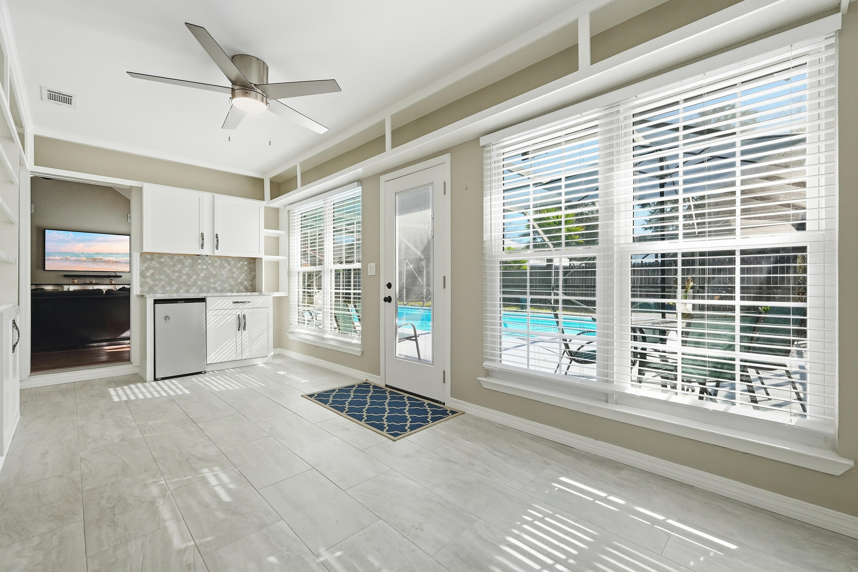 INDIAN SHORES PH 1 - Residential