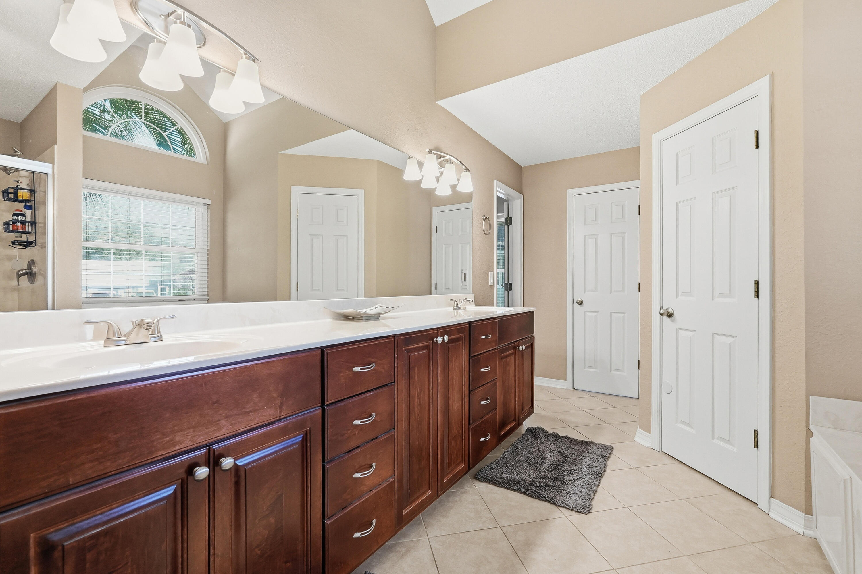 INDIAN SHORES PH 1 - Residential