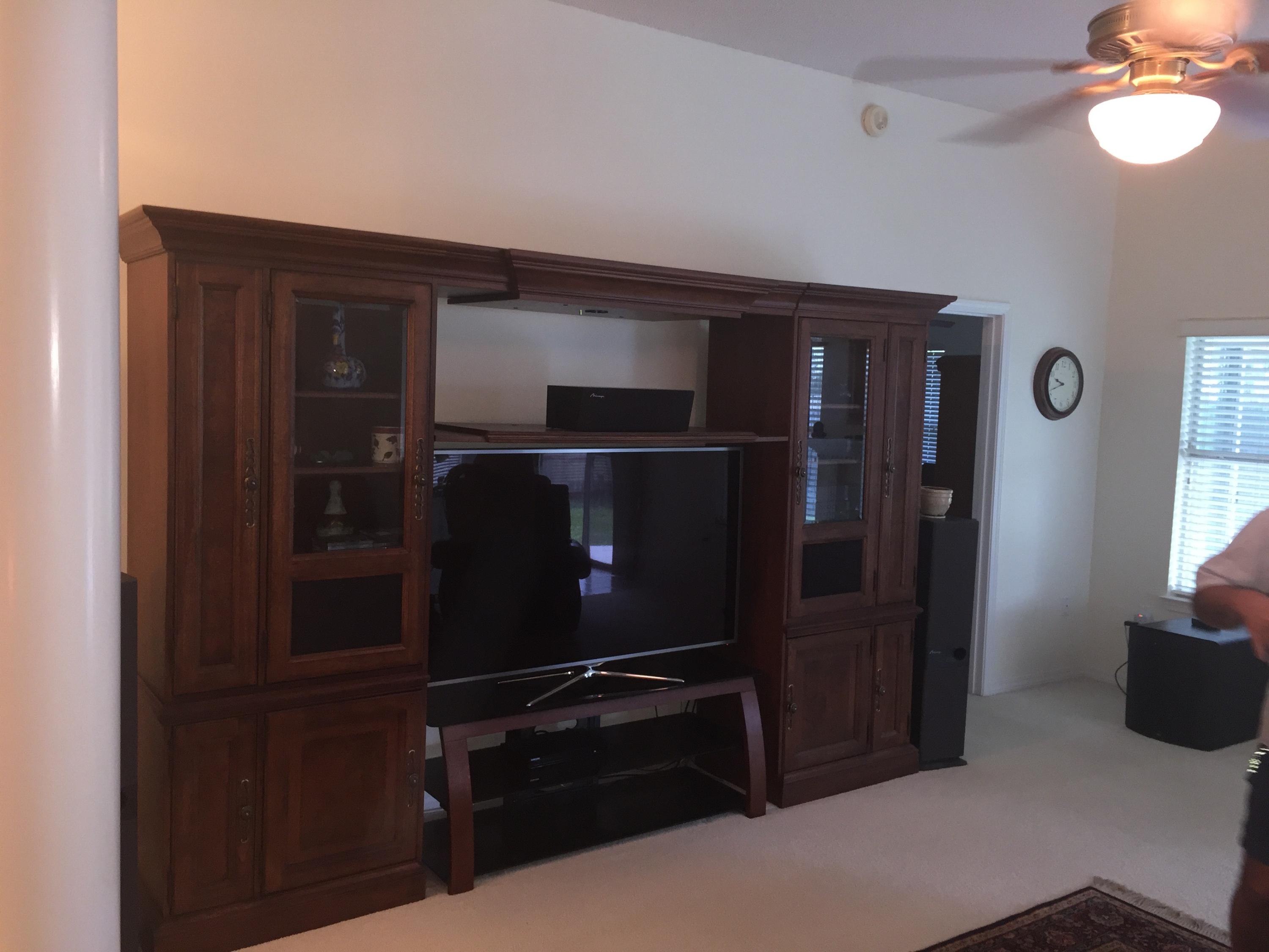 HARBOR BREEZE - Residential Lease