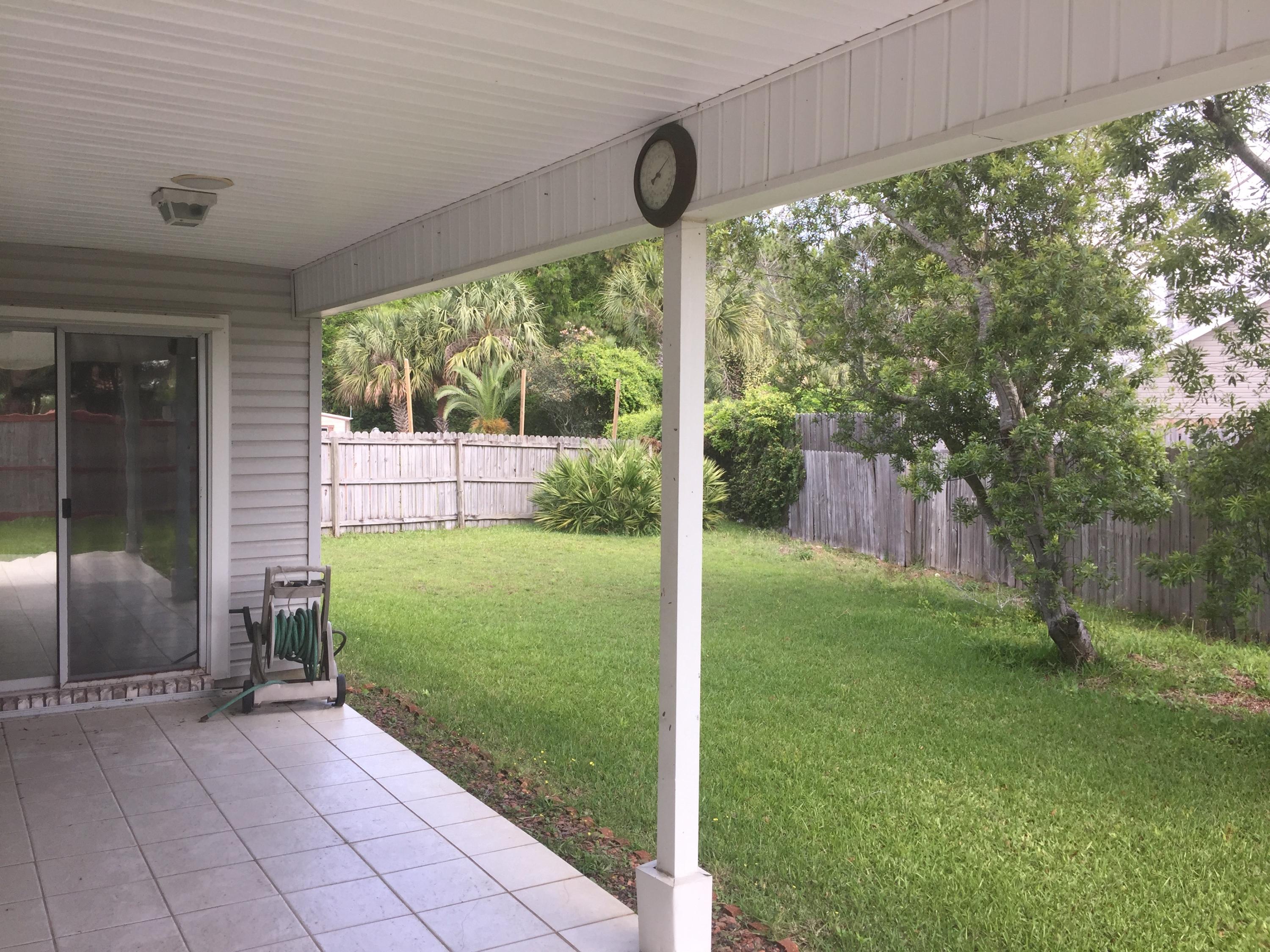 HARBOR BREEZE - Residential Lease