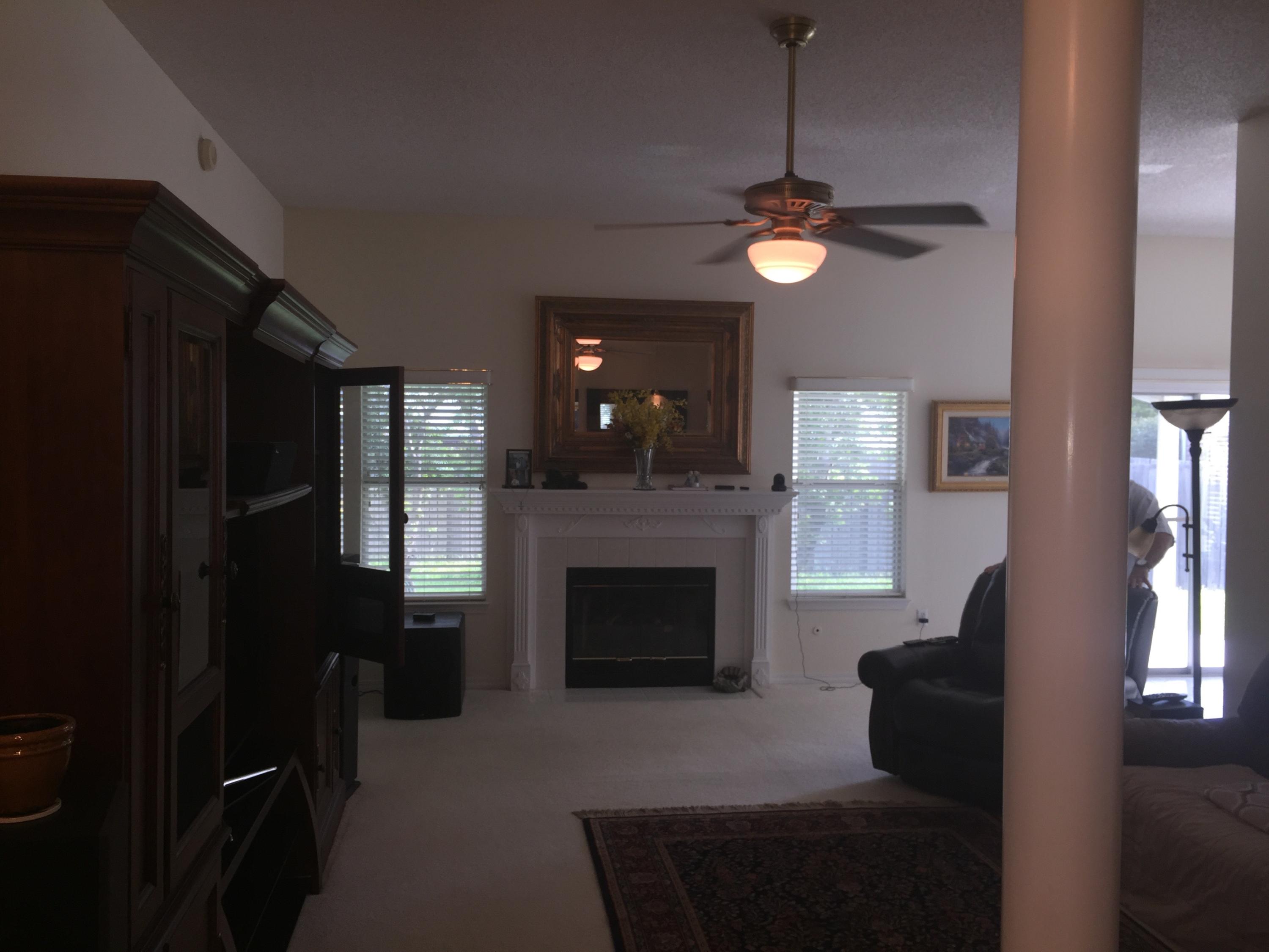 HARBOR BREEZE - Residential Lease