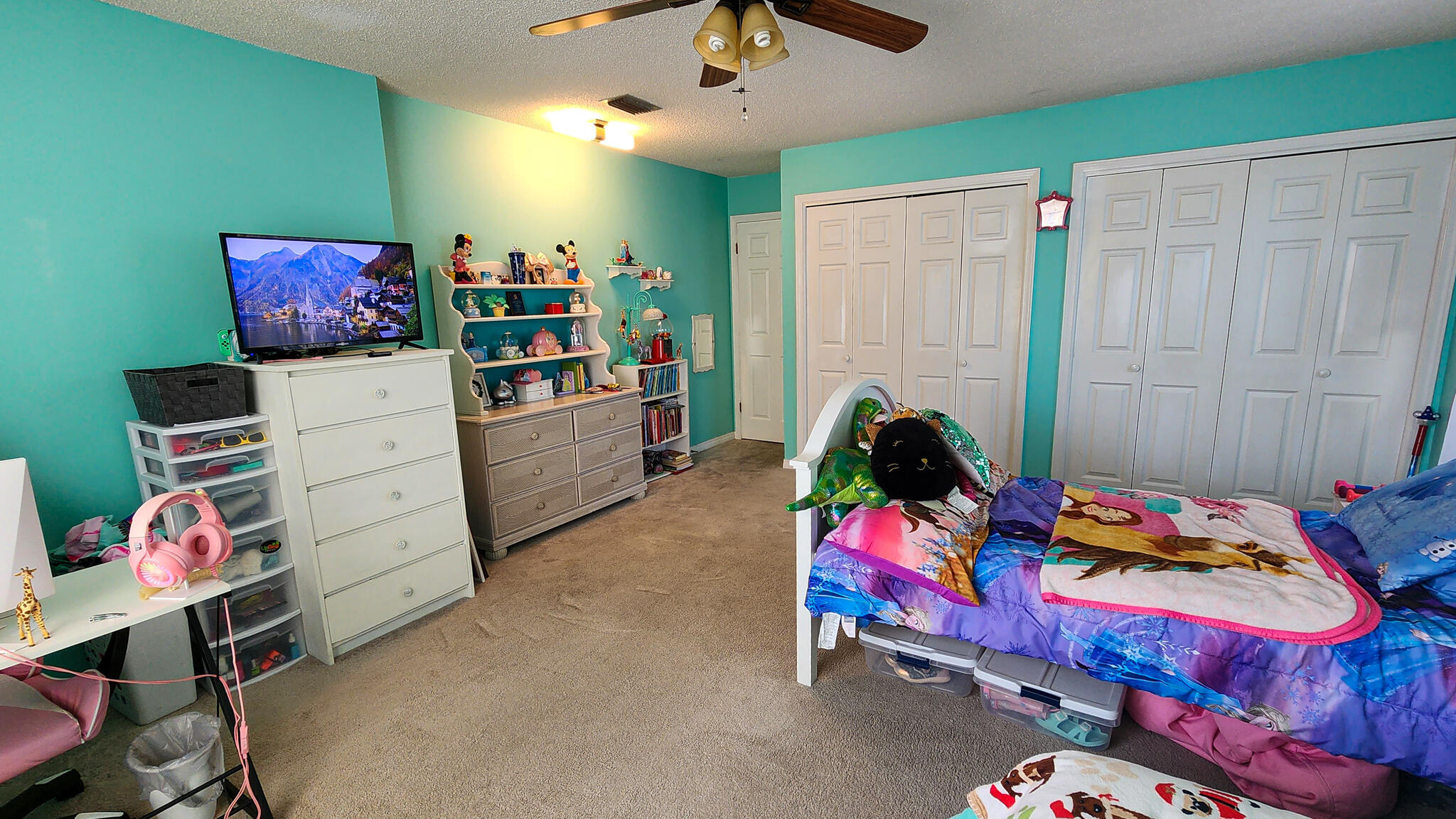 YORKTOWN AT WILLOW BEND - Residential