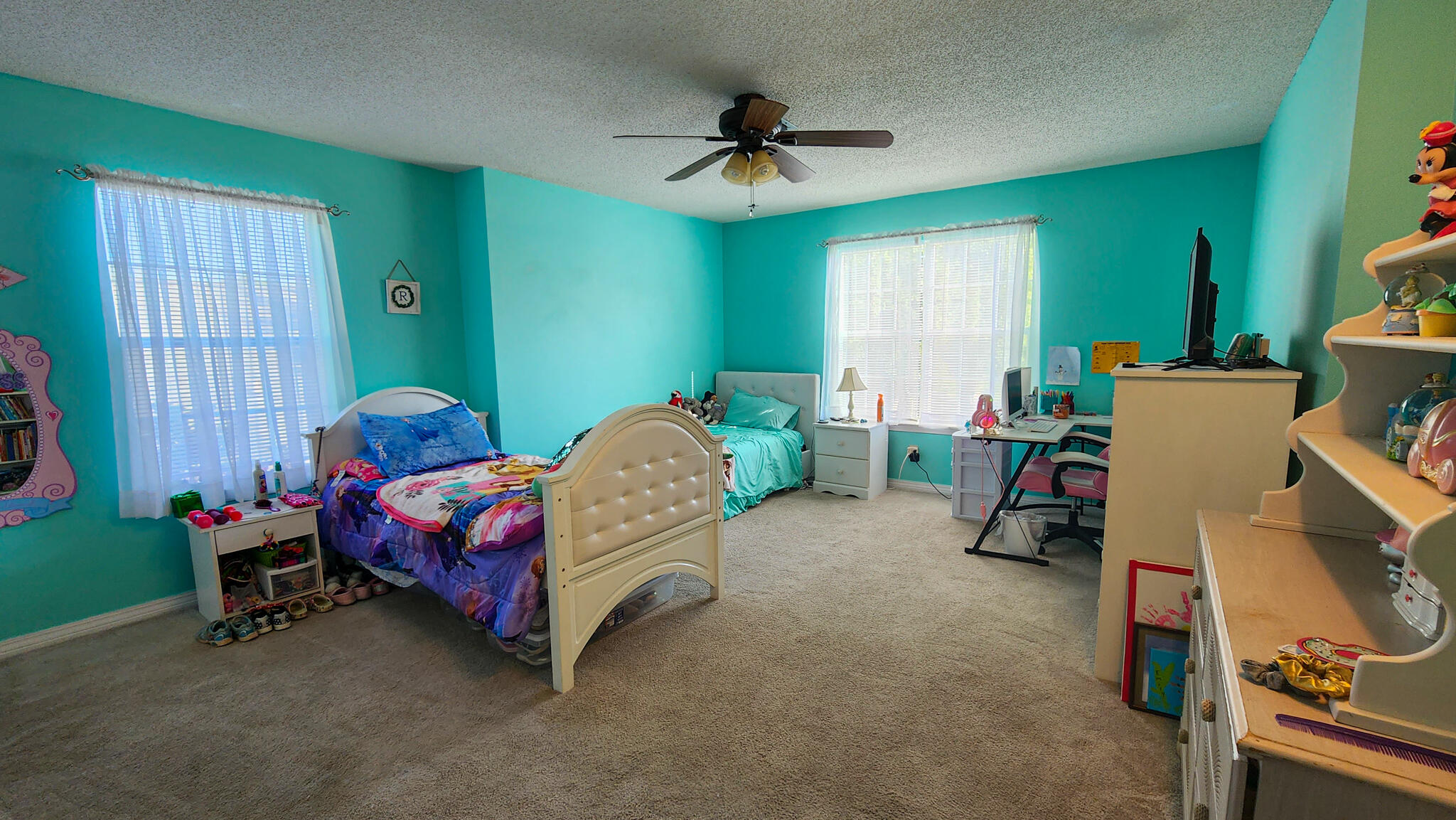 YORKTOWN AT WILLOW BEND - Residential