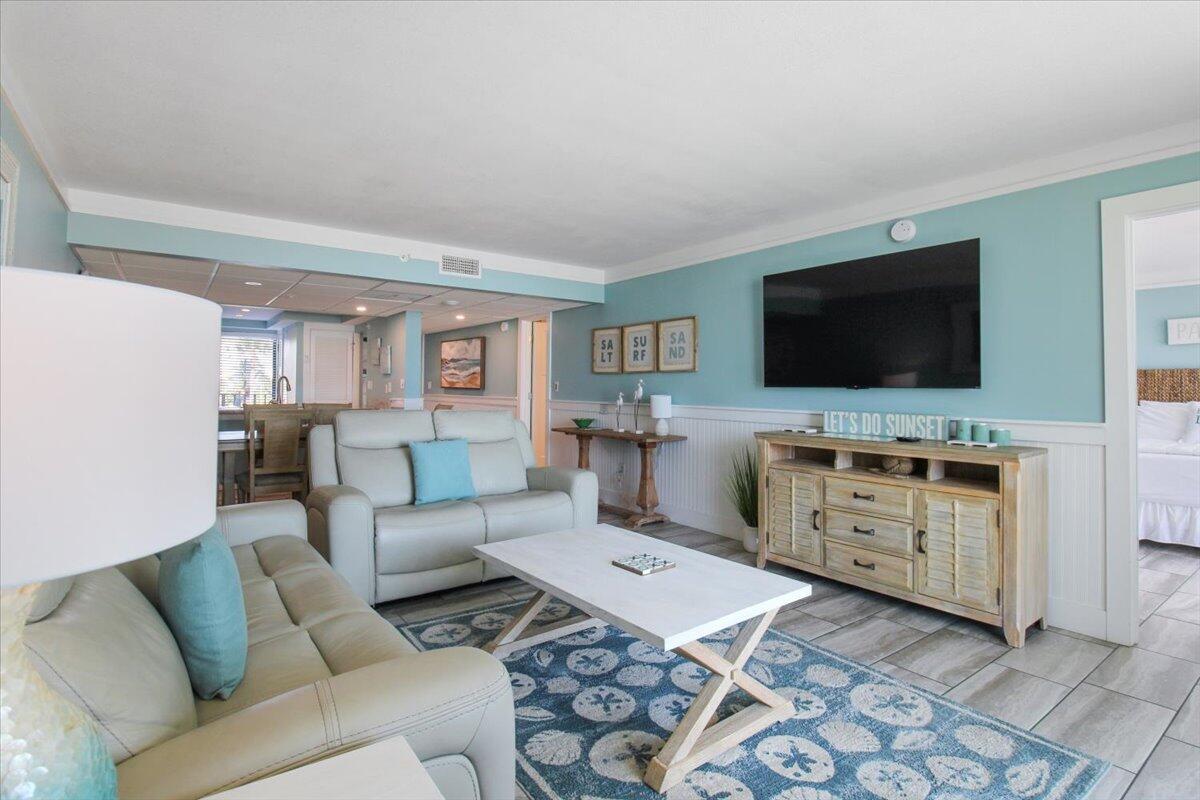 EDGEWATER TOWER 3 - Residential