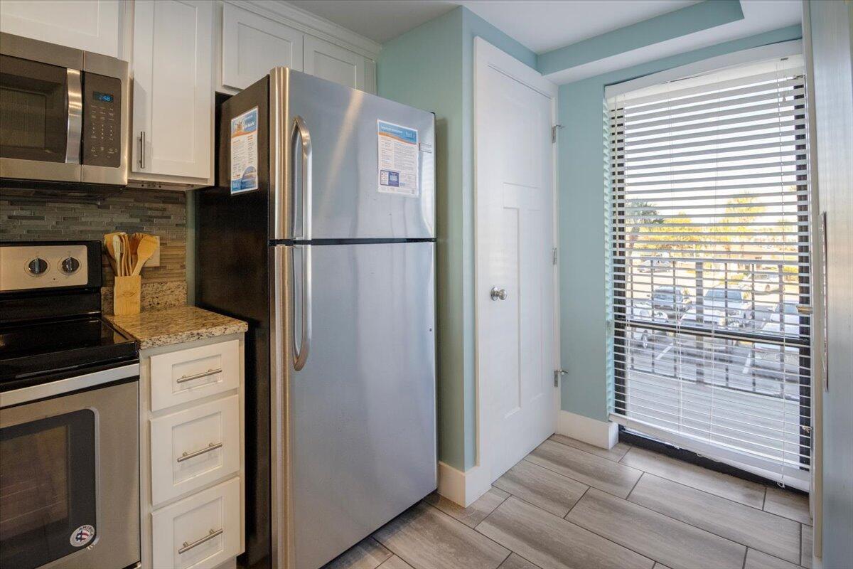 EDGEWATER TOWER 3 - Residential