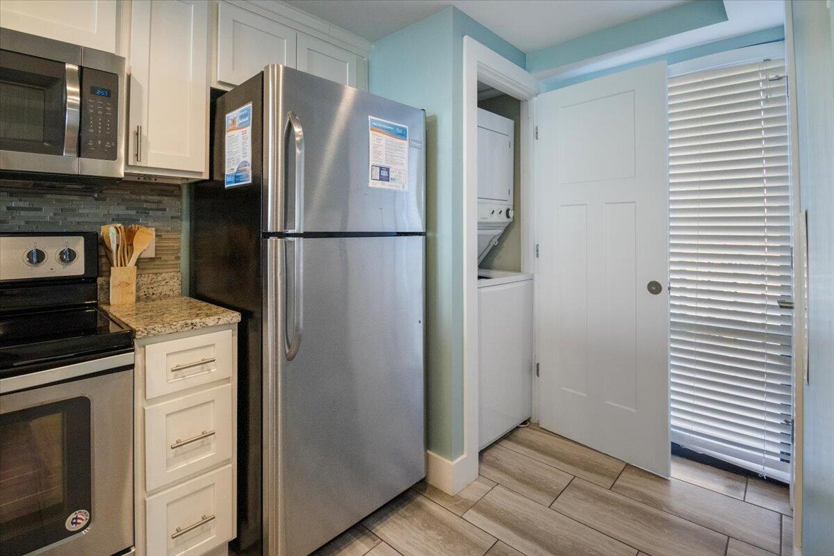 EDGEWATER TOWER 3 - Residential