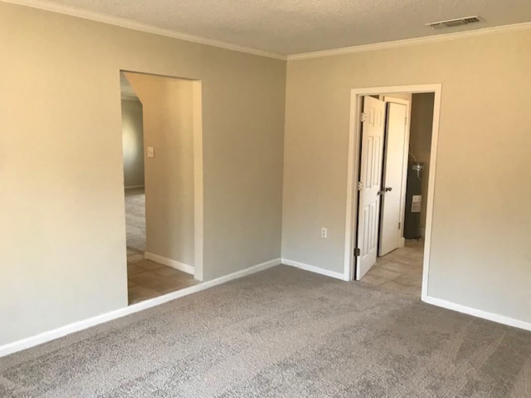 NO RECORDED SUBDIVISION - Residential