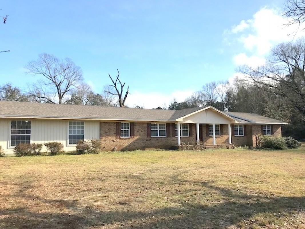 NO RECORDED SUBDIVISION - Residential