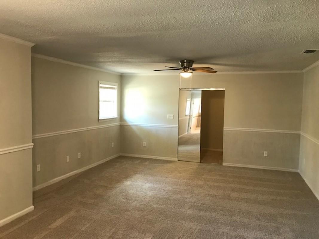 NO RECORDED SUBDIVISION - Residential