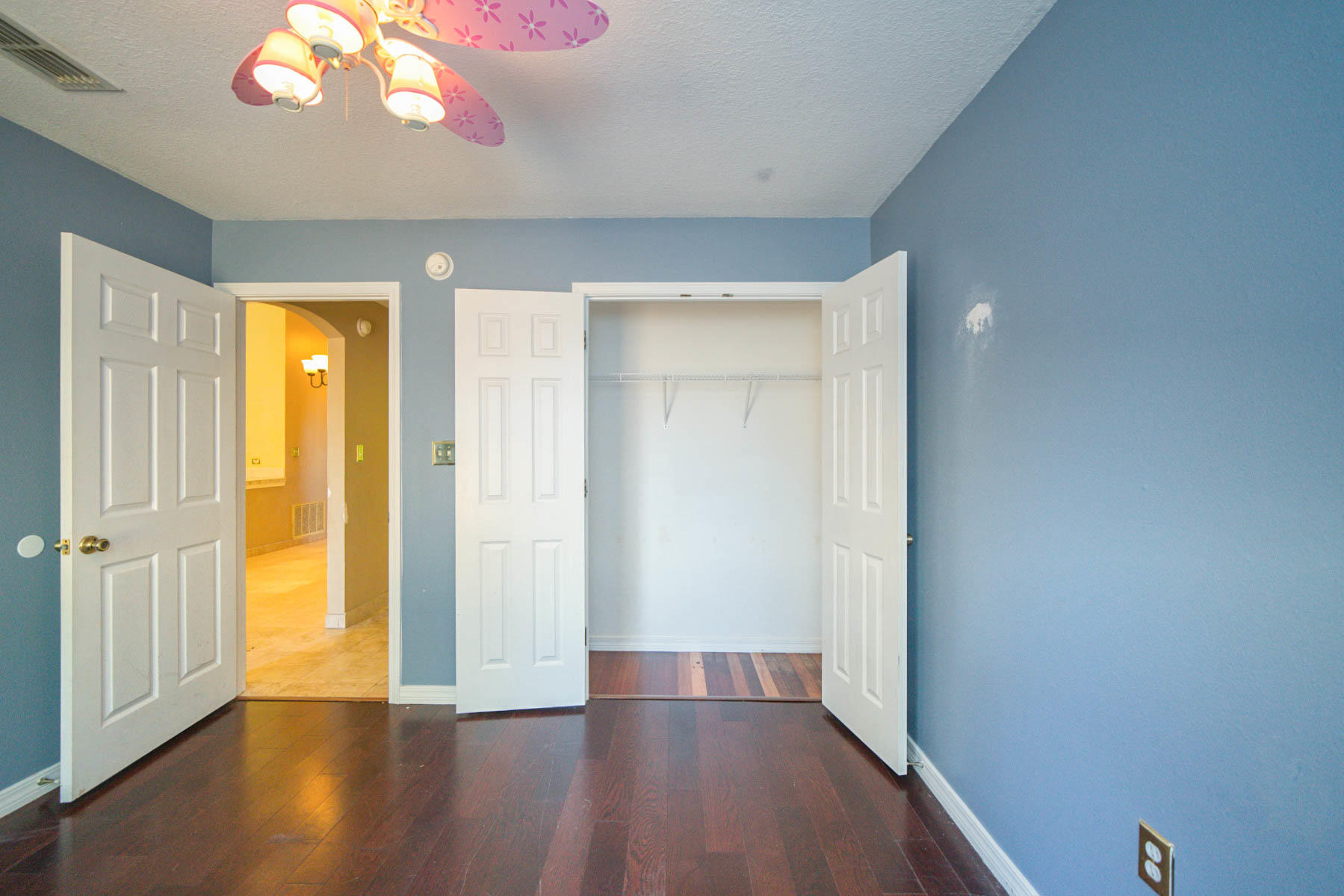 RIDGE CREST PH II - Residential