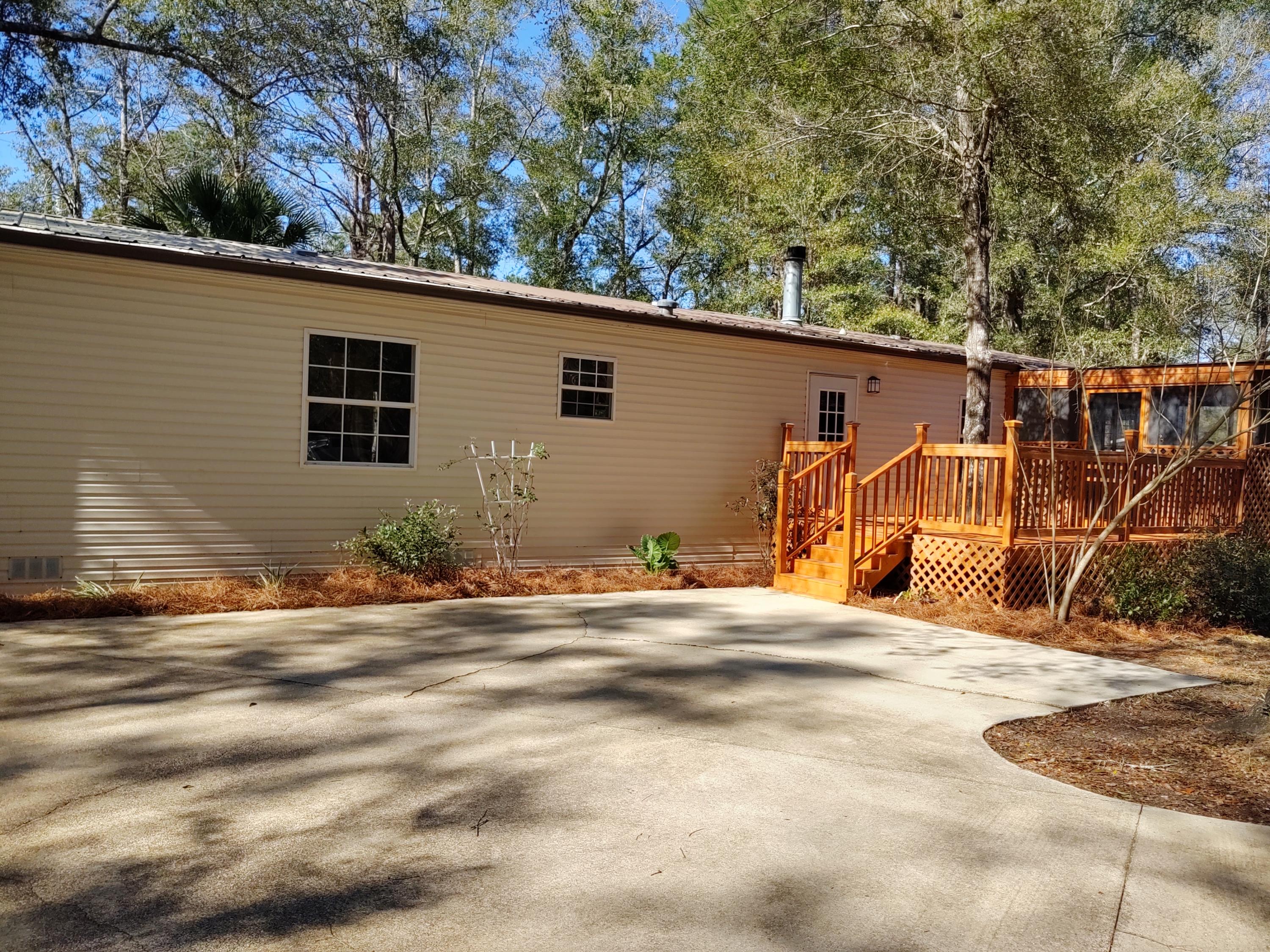 CHARLOTTE ESTATES Unrecorded S/D - Residential