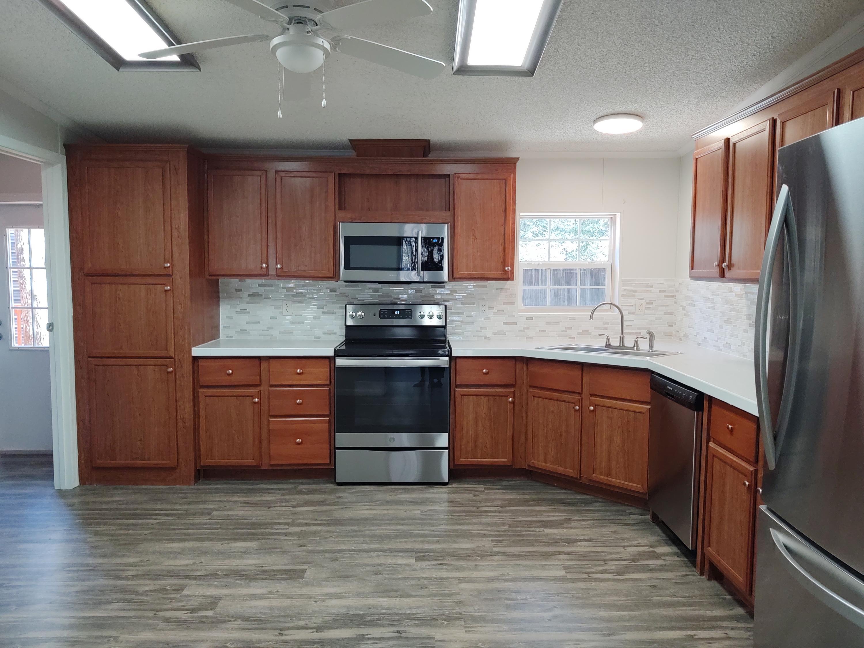 CHARLOTTE ESTATES Unrecorded S/D - Residential