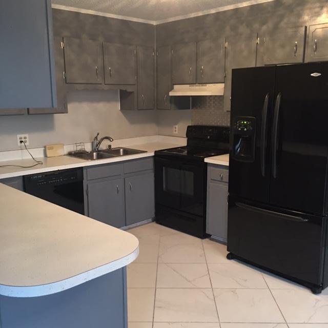 Palm Est. #2 - Residential Lease