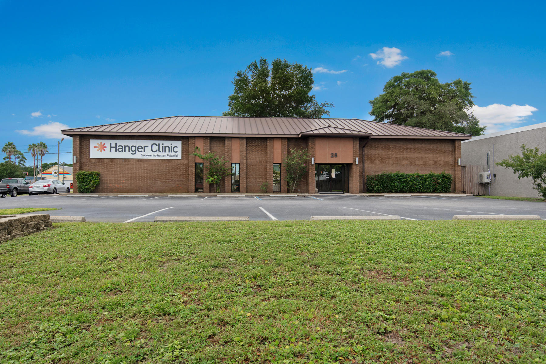 3,676 SqFt extremely well-maintained and attractive Medical/Professional property for sale. Hanger Clinic, the leading Orthotic & Prosthetic service and products provider in the U.S. is the established tenant in place with a renewing 5-year lease. .45 Ac property with 18 parking spaces. Prime location with ultra high visibility and traffic count. Please contact the listing agent for more details.