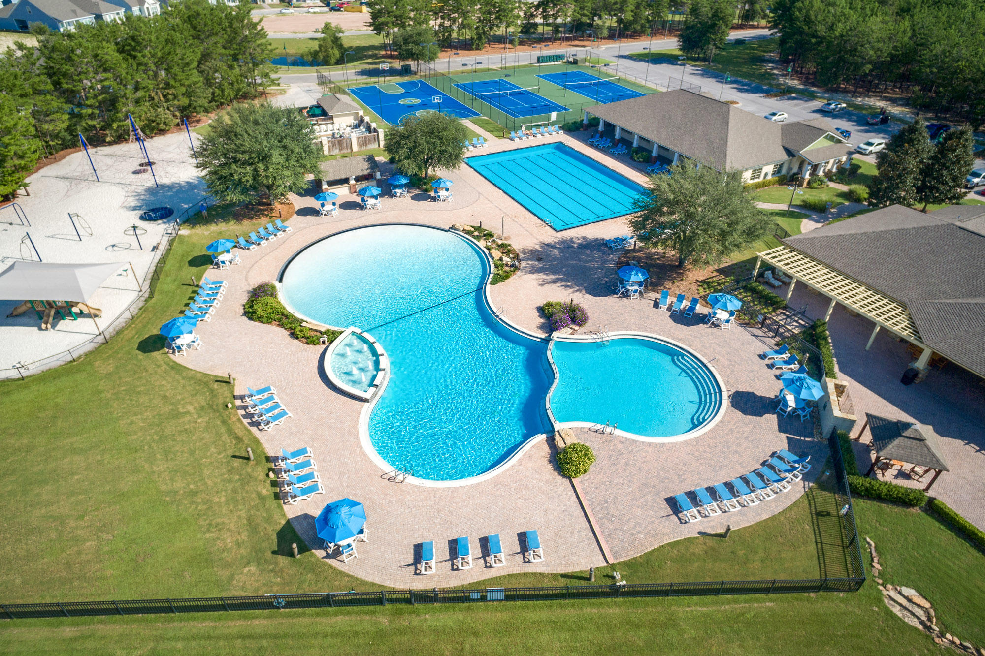 HAMMOCK BAY - Land