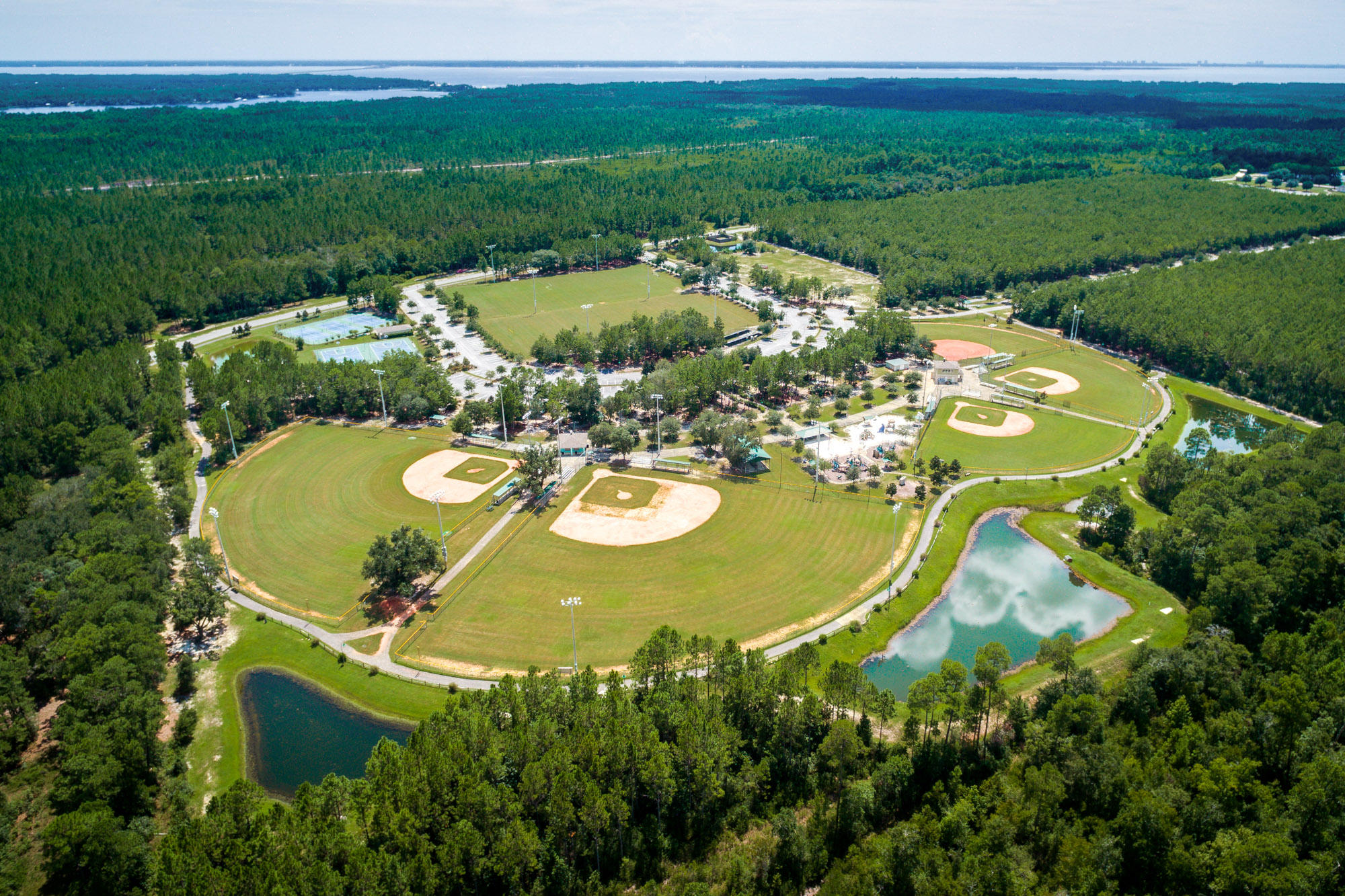 HAMMOCK BAY - Land