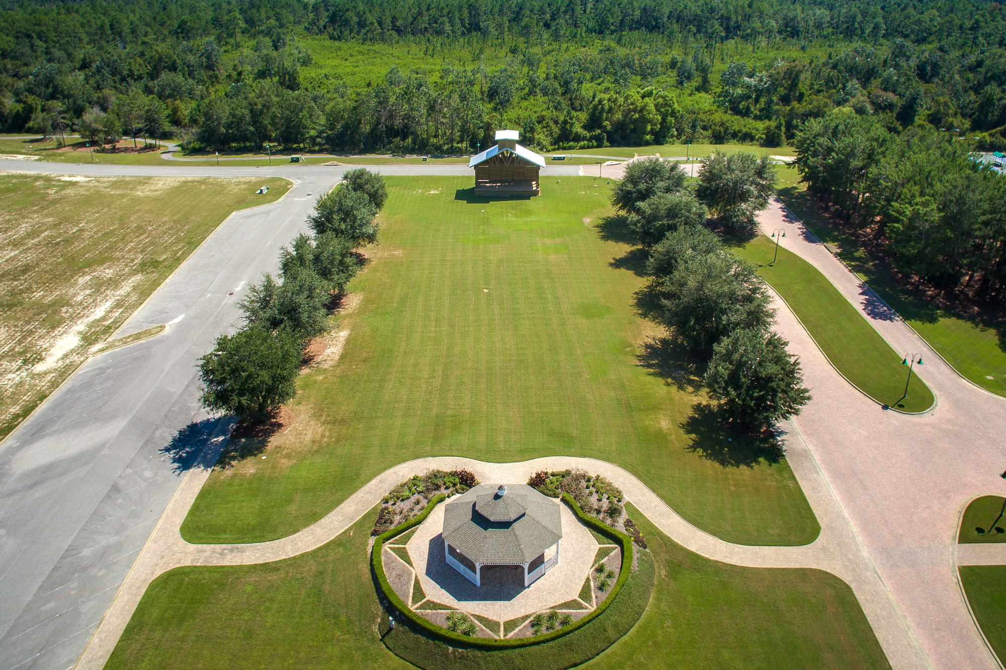 HAMMOCK BAY - Land