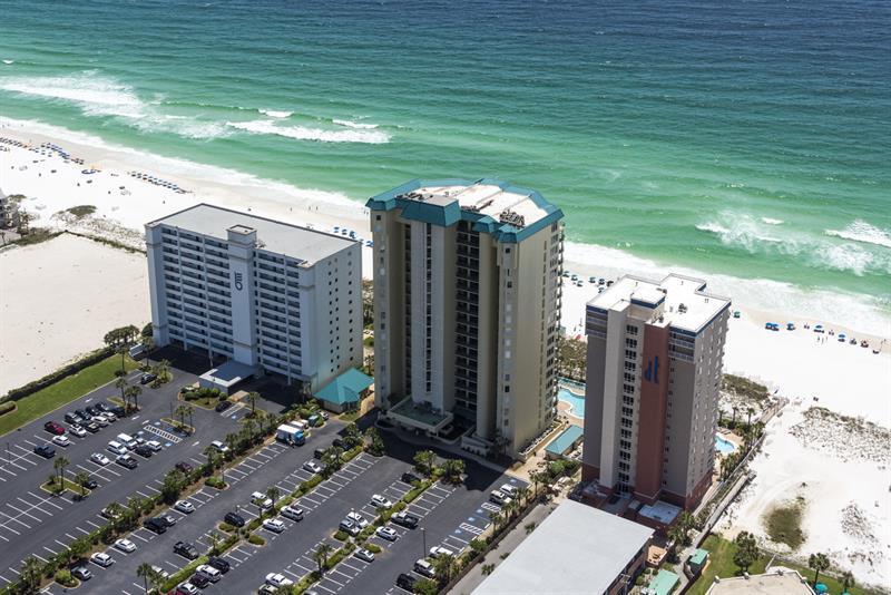 JADE EAST TOWERS CONDO - Residential