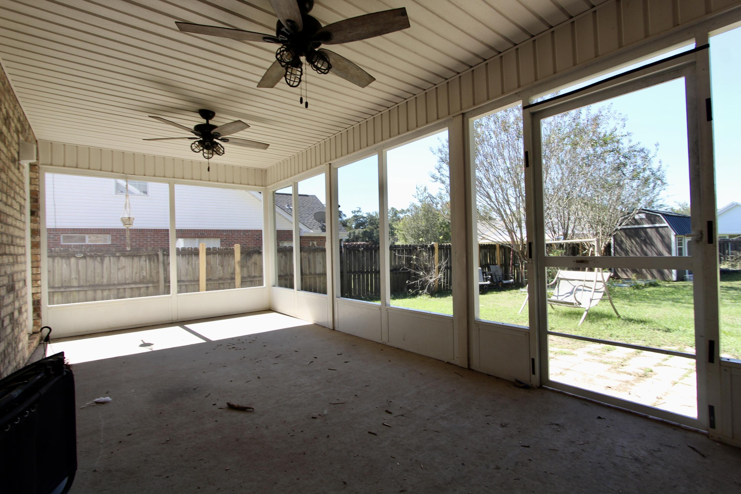 PINEY WOODS EST - Residential