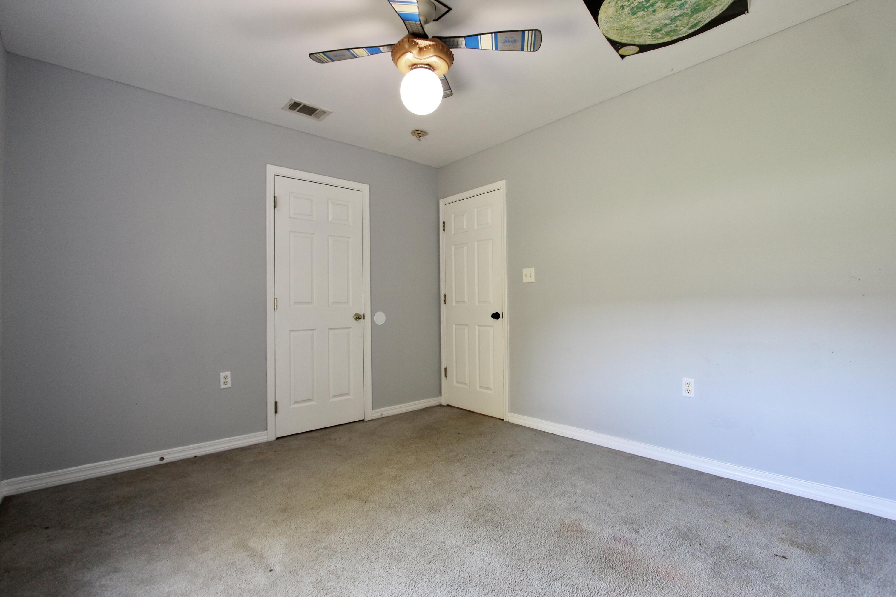PINEY WOODS EST - Residential