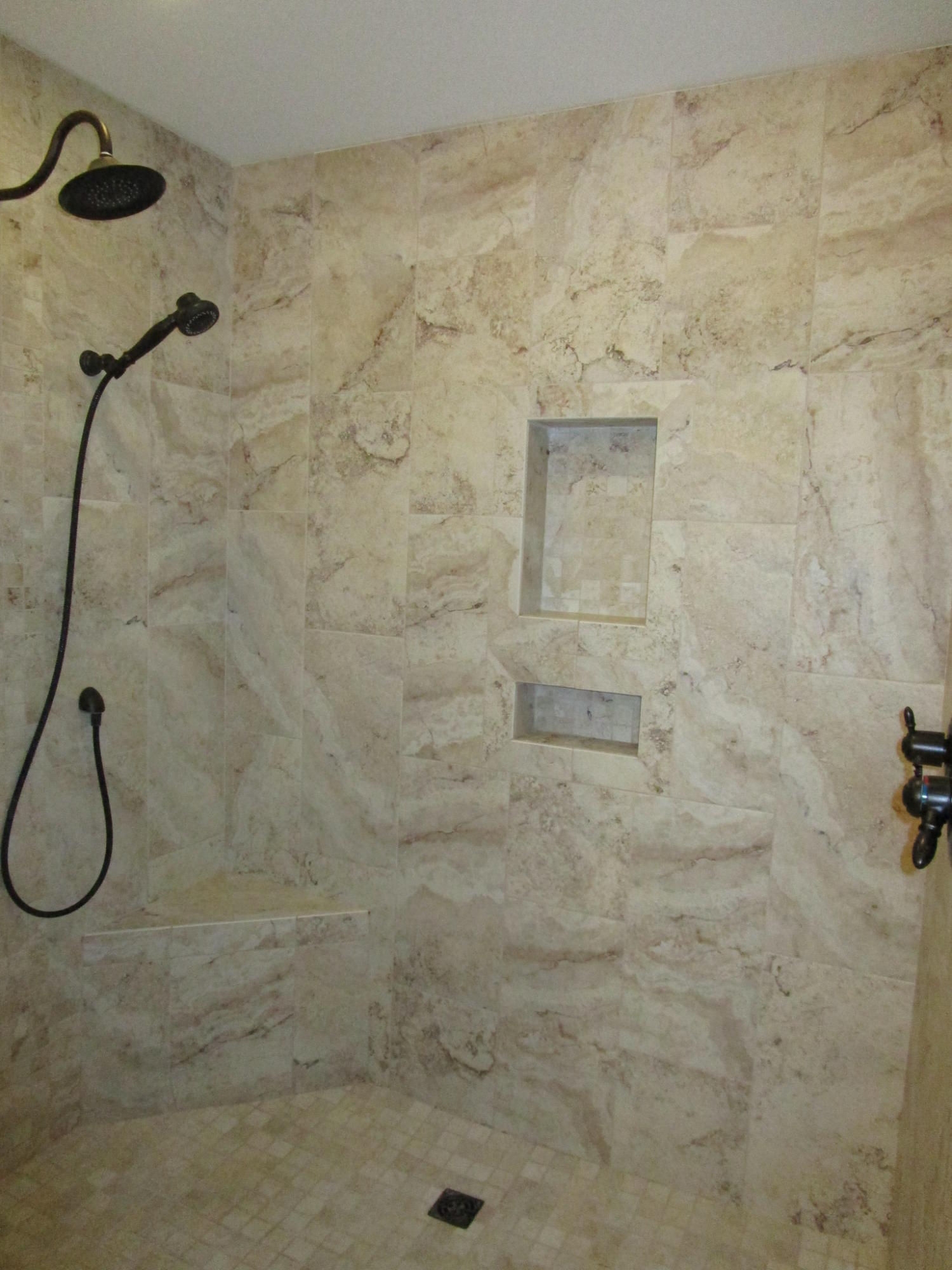 CAROL ANNE MANOR - Residential Lease