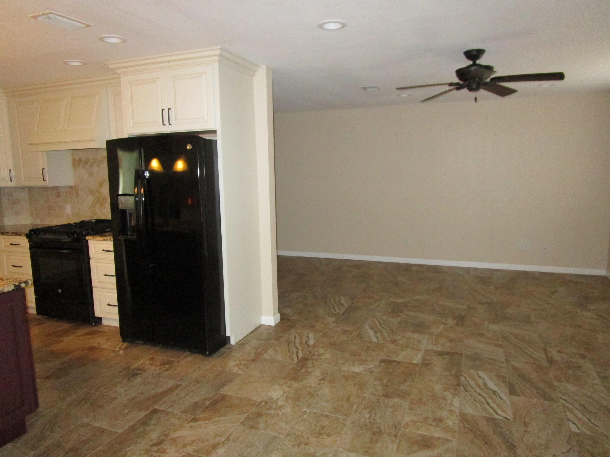 CAROL ANNE MANOR - Residential Lease