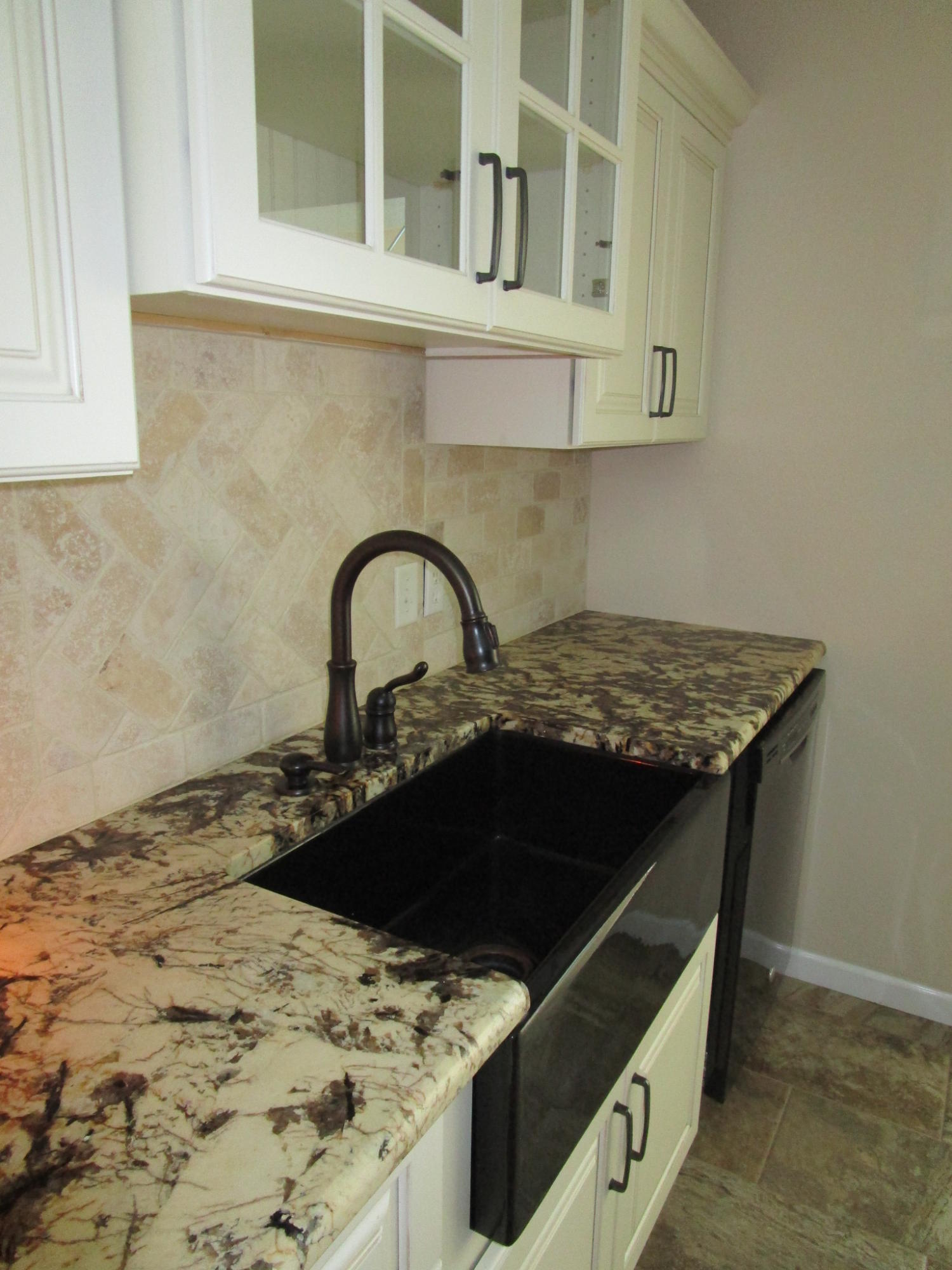 CAROL ANNE MANOR - Residential Lease