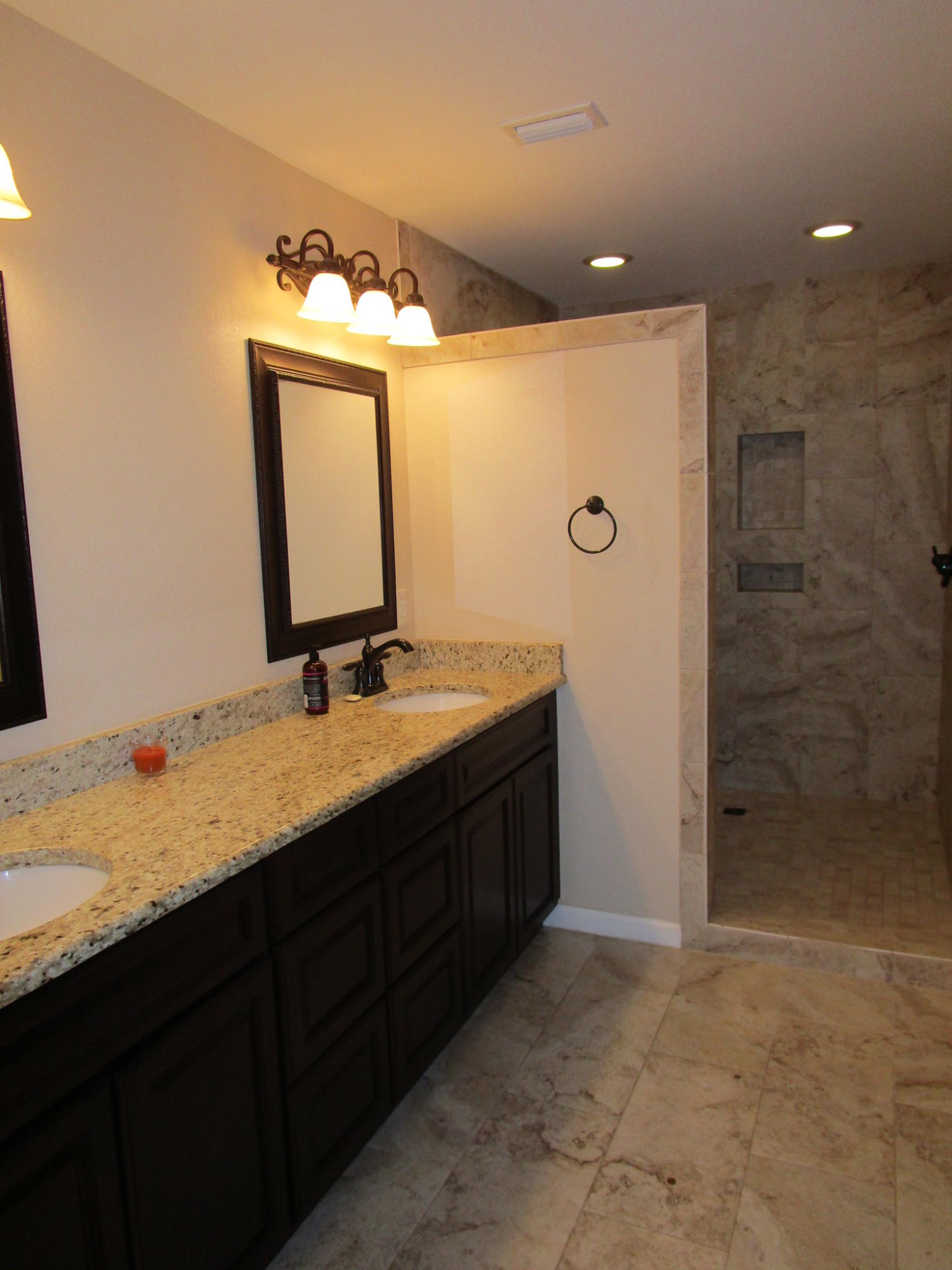 CAROL ANNE MANOR - Residential Lease